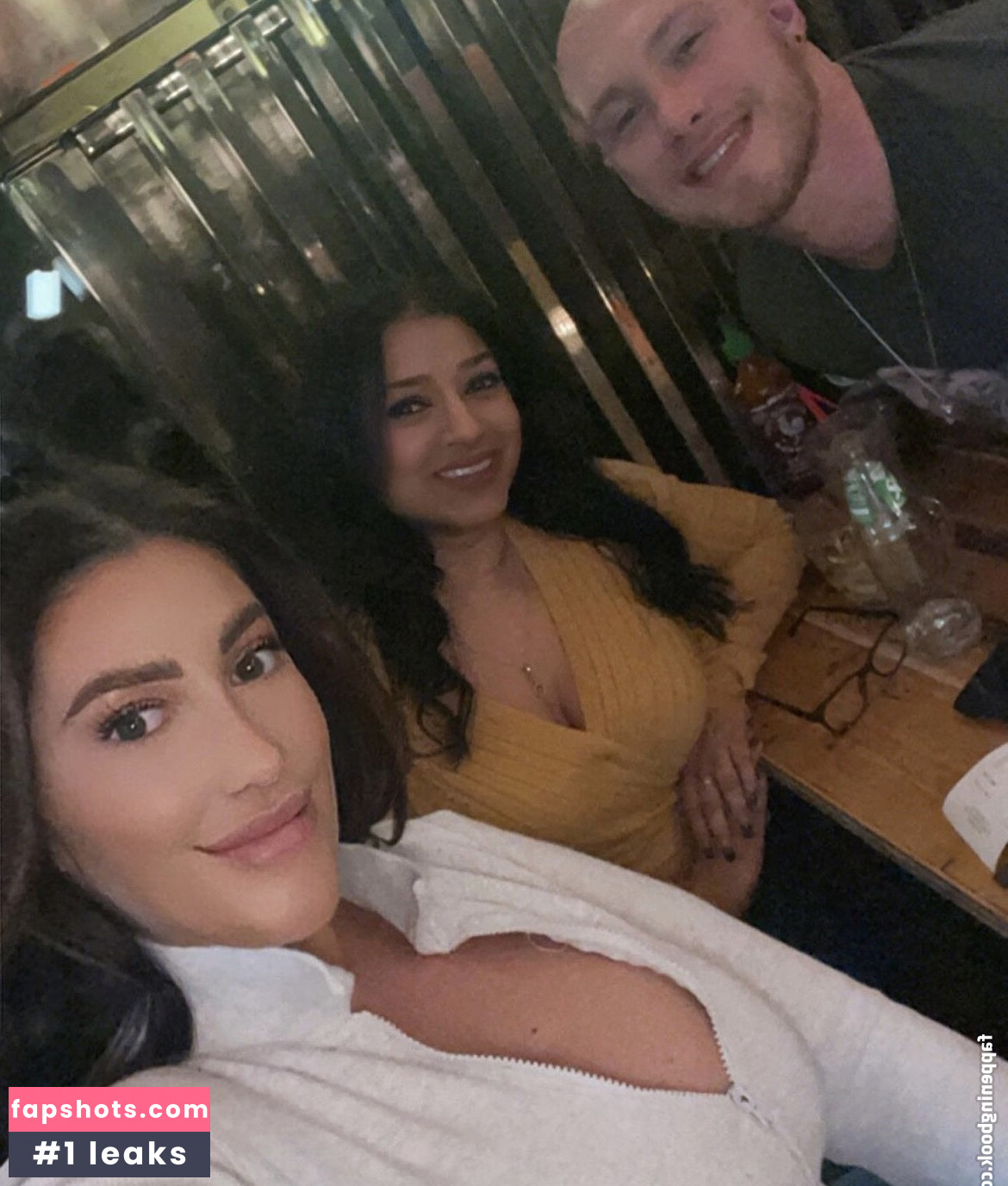 Kirstie V Nude Leaks OnlyFans Photos #4 - LeakJerk