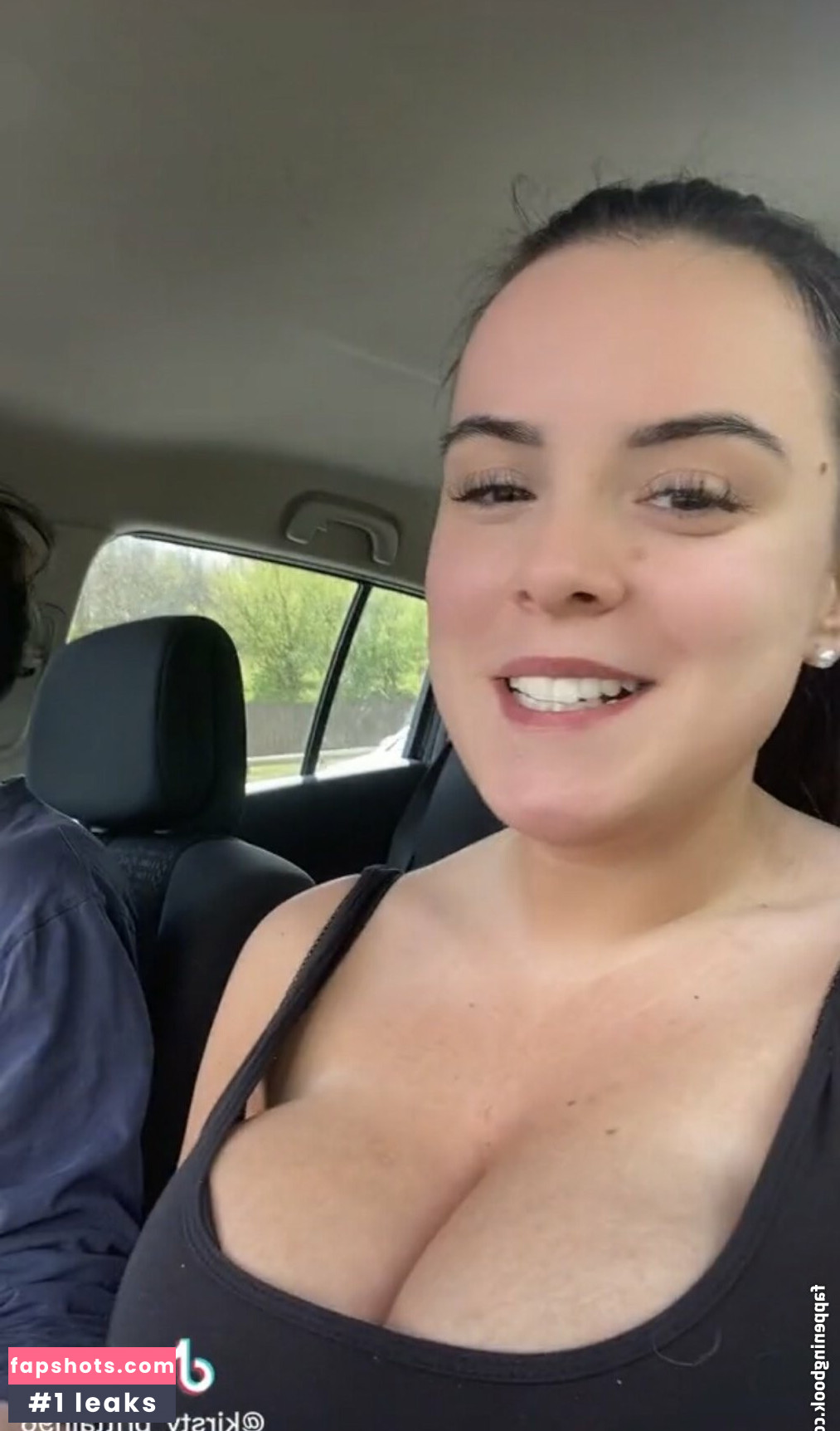 Kirsty Brittain gallery photo #6