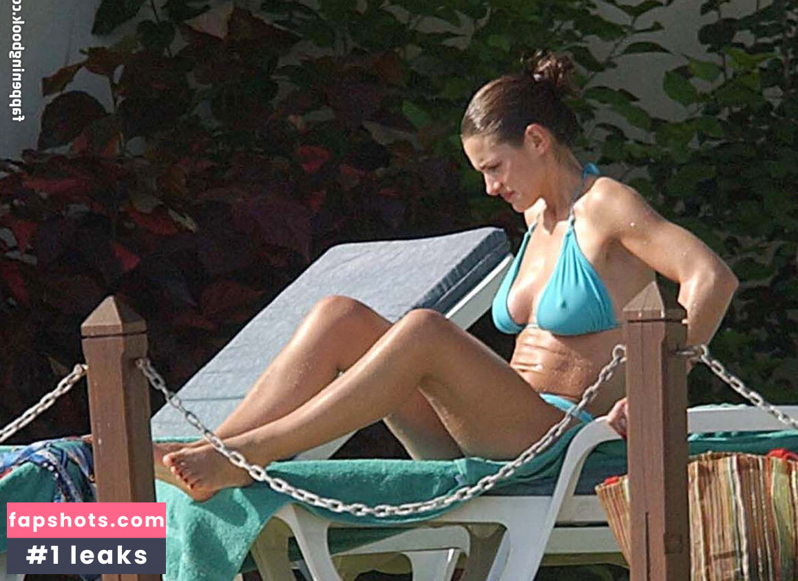 Kirsty Gallacher gallery photo #73