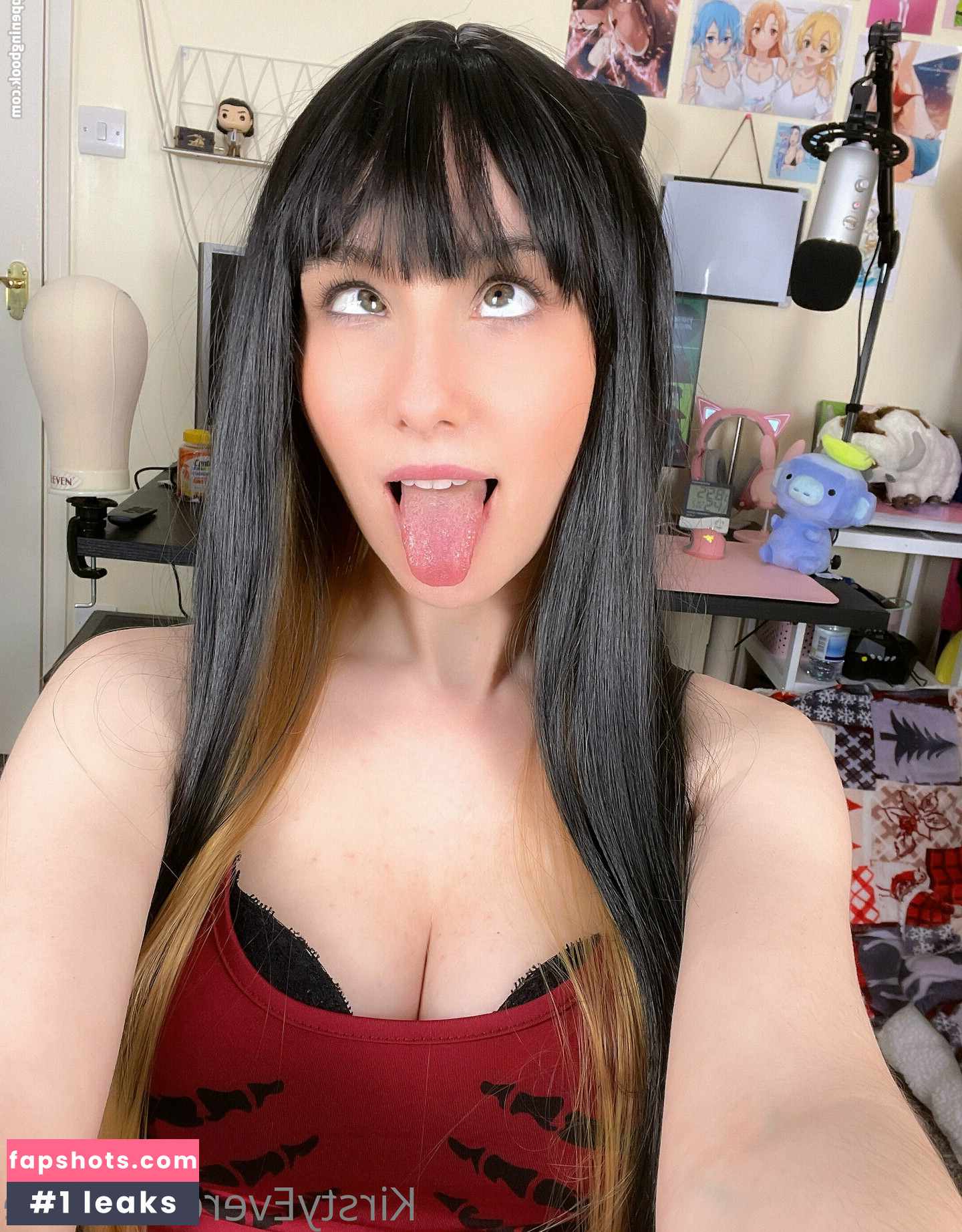 kirstyeverdeenfree gallery photo #28