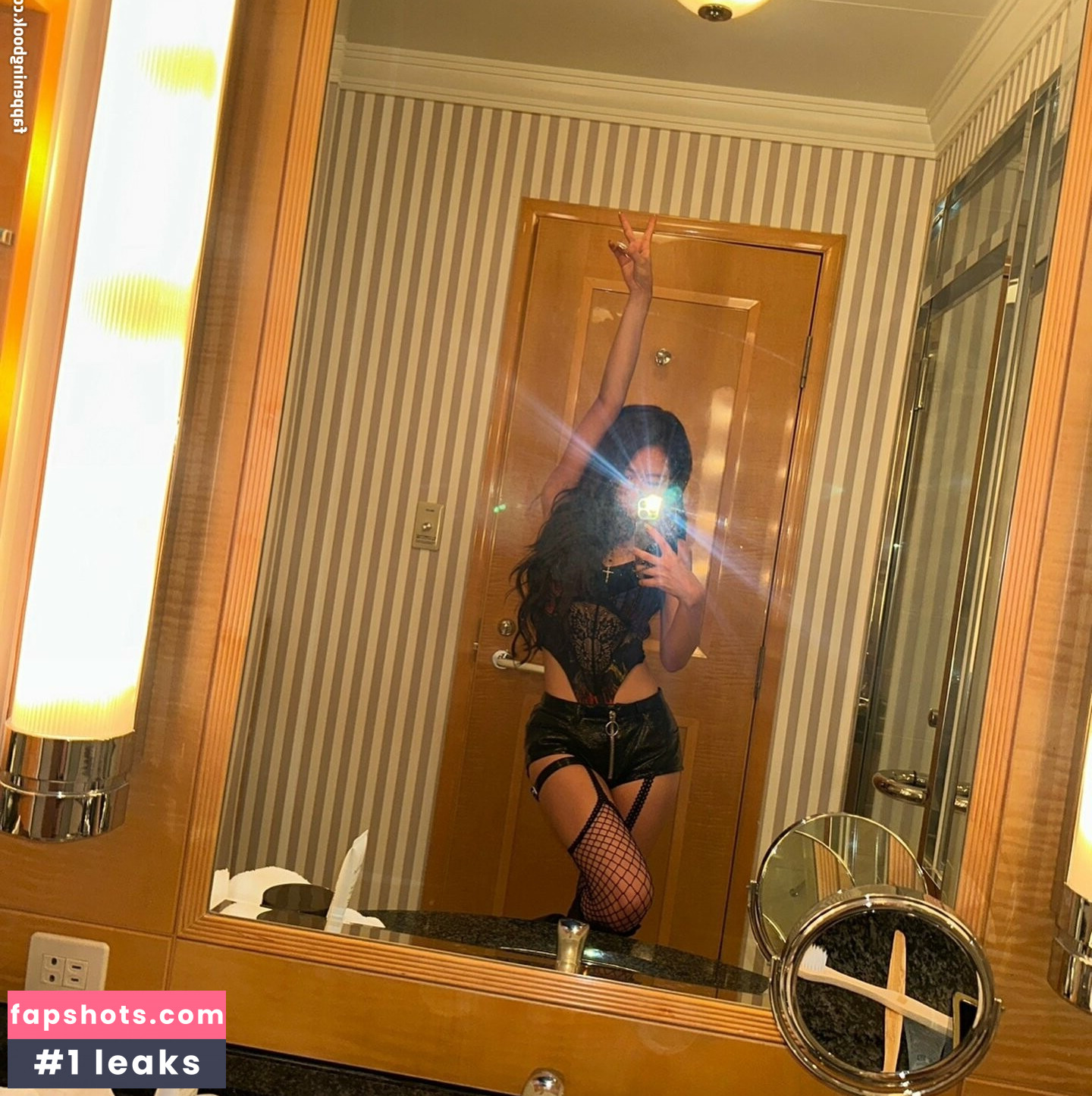 KissLife Nahé úniky fotek pouze od fanoušků #33 - Fapshots