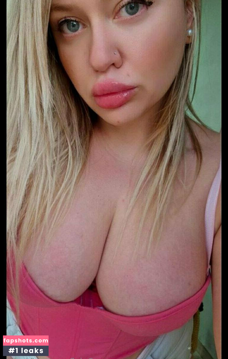 kissvip gallery photo #2