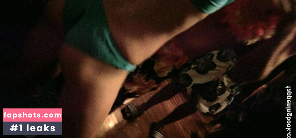 Kit Paquin gallery photo #4