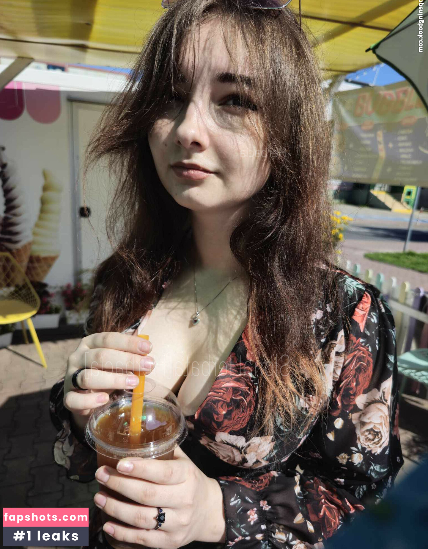 kit_tyvibe gallery photo #4