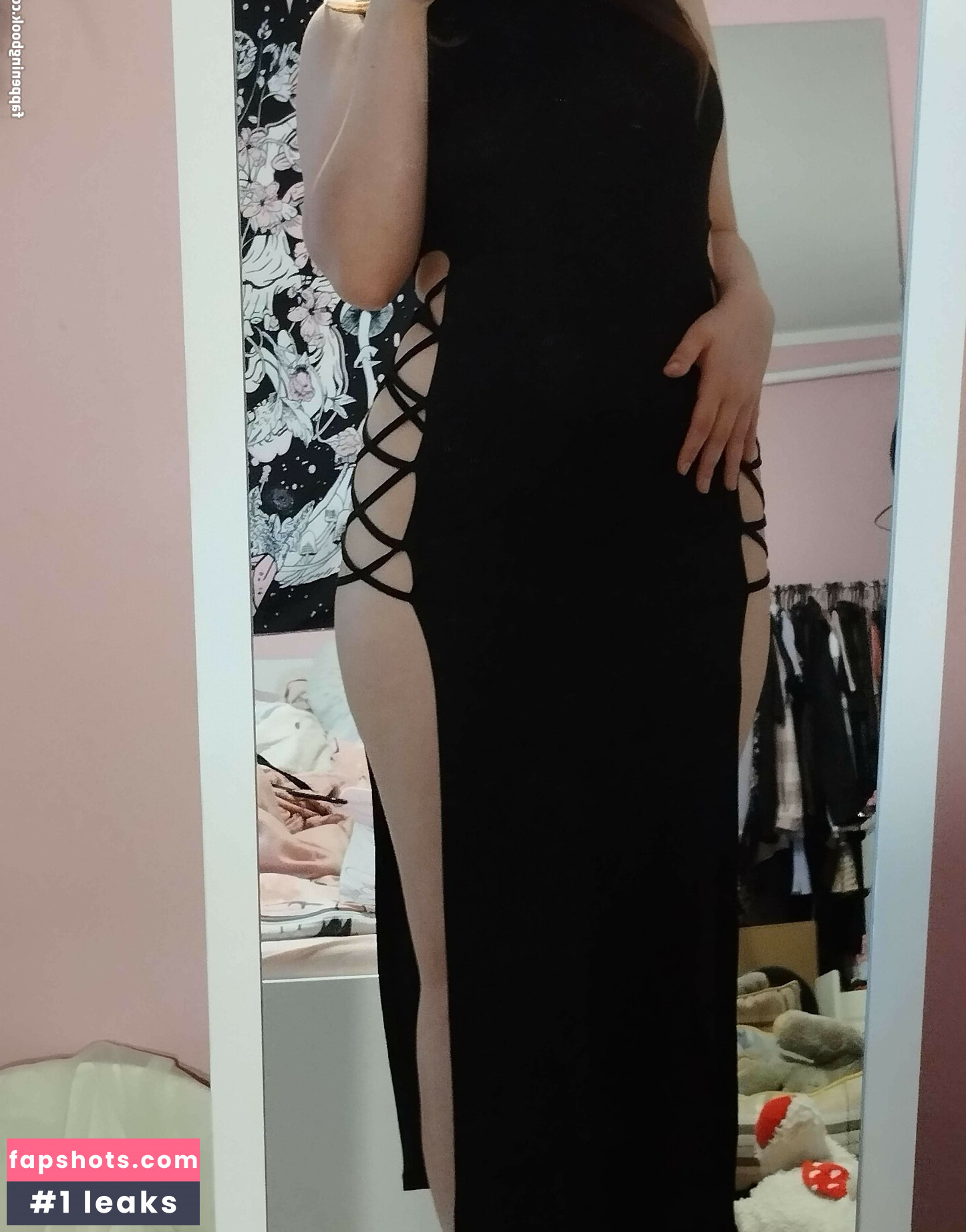 kit_tyvibe nude babe gallery