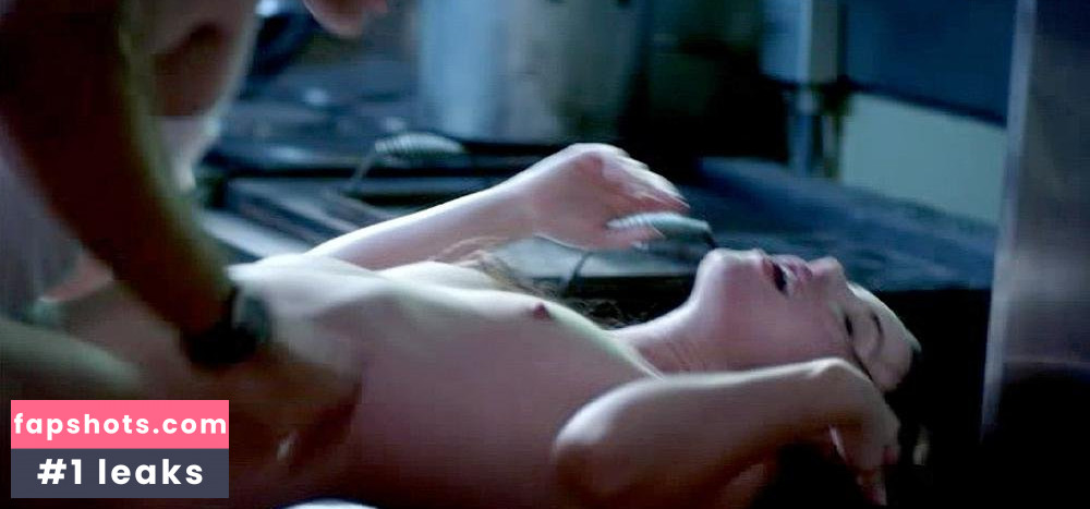 Kit Willesee gallery photo #7