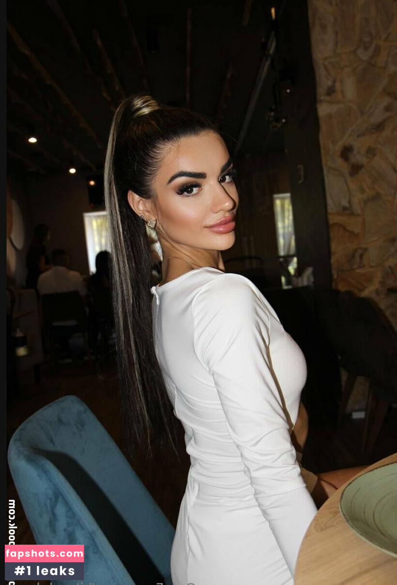 kita_dolores gallery photo #12