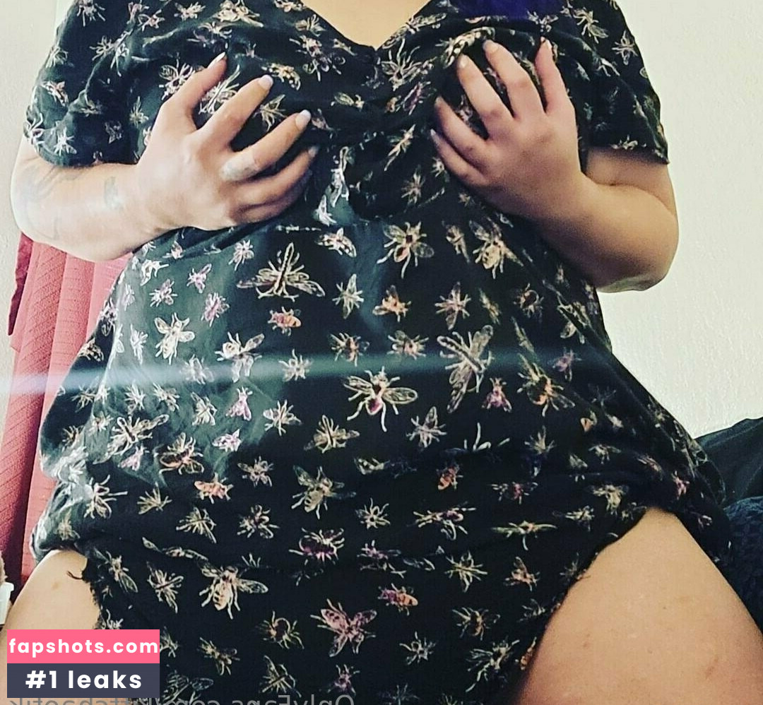 kittchaotik gallery photo #3