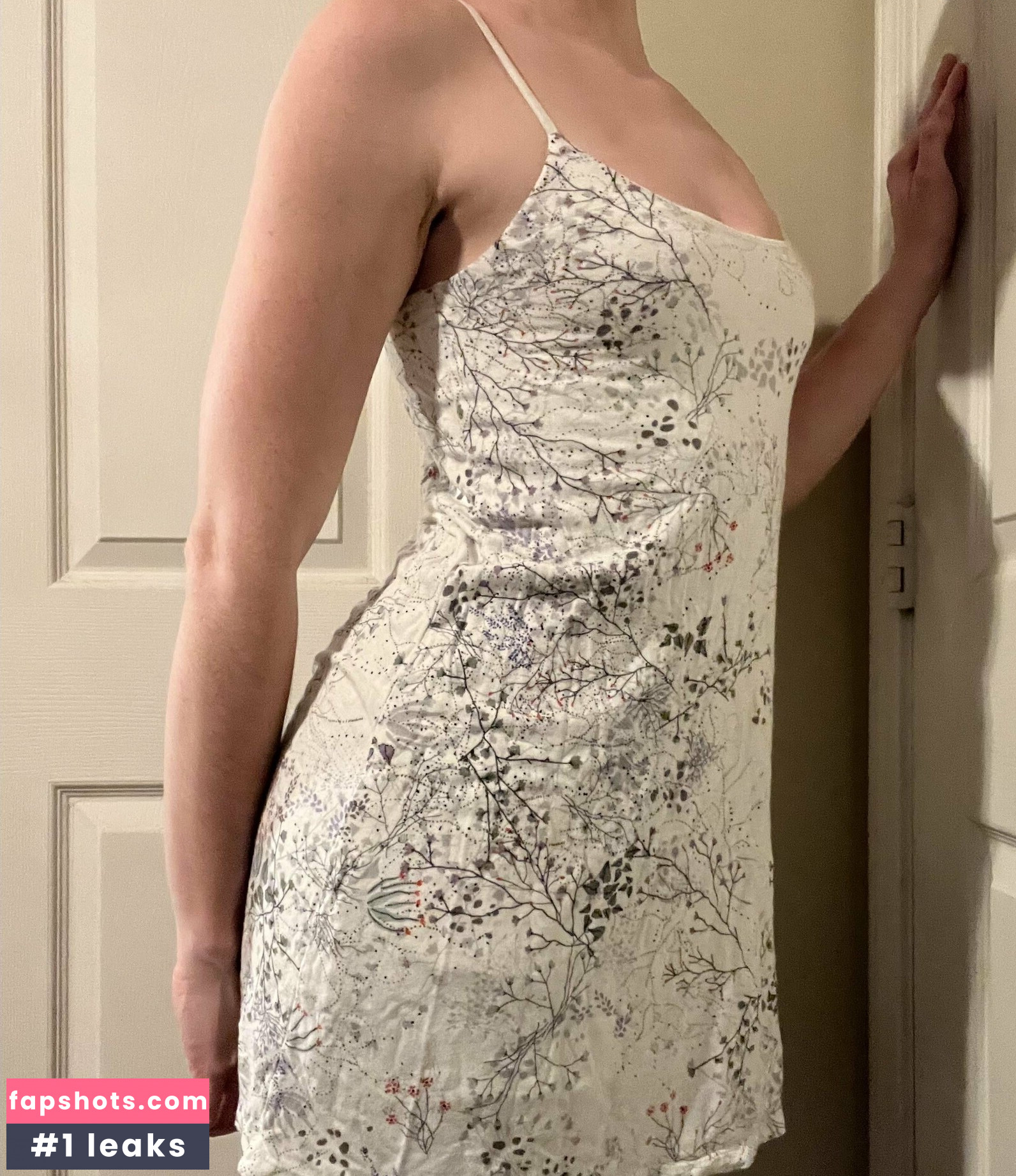 Kitten_Loves_Hugs gallery photo #3