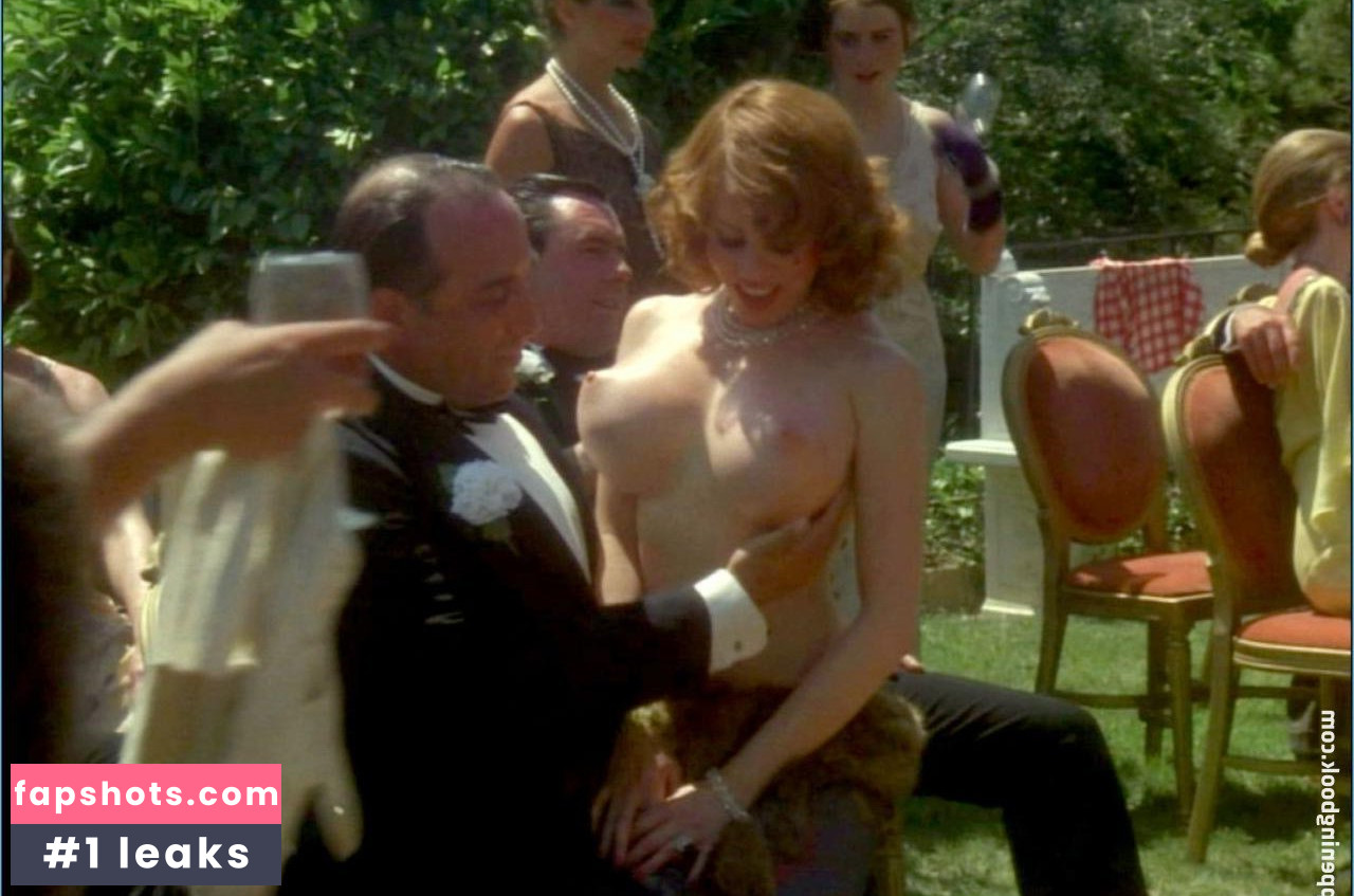 Kitten Natividad gallery photo #29