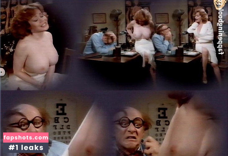 Kitten Natividad gallery photo #37