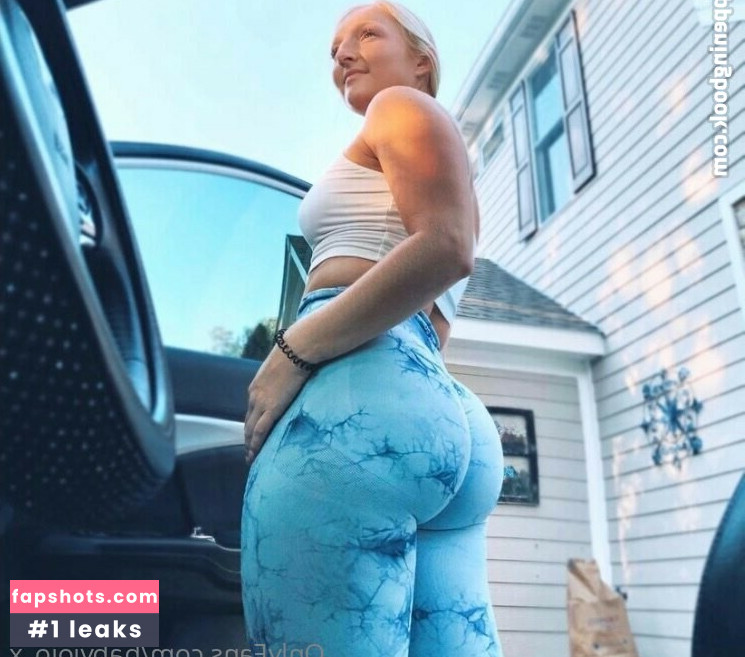 Kittenjojo18 gallery photo #40