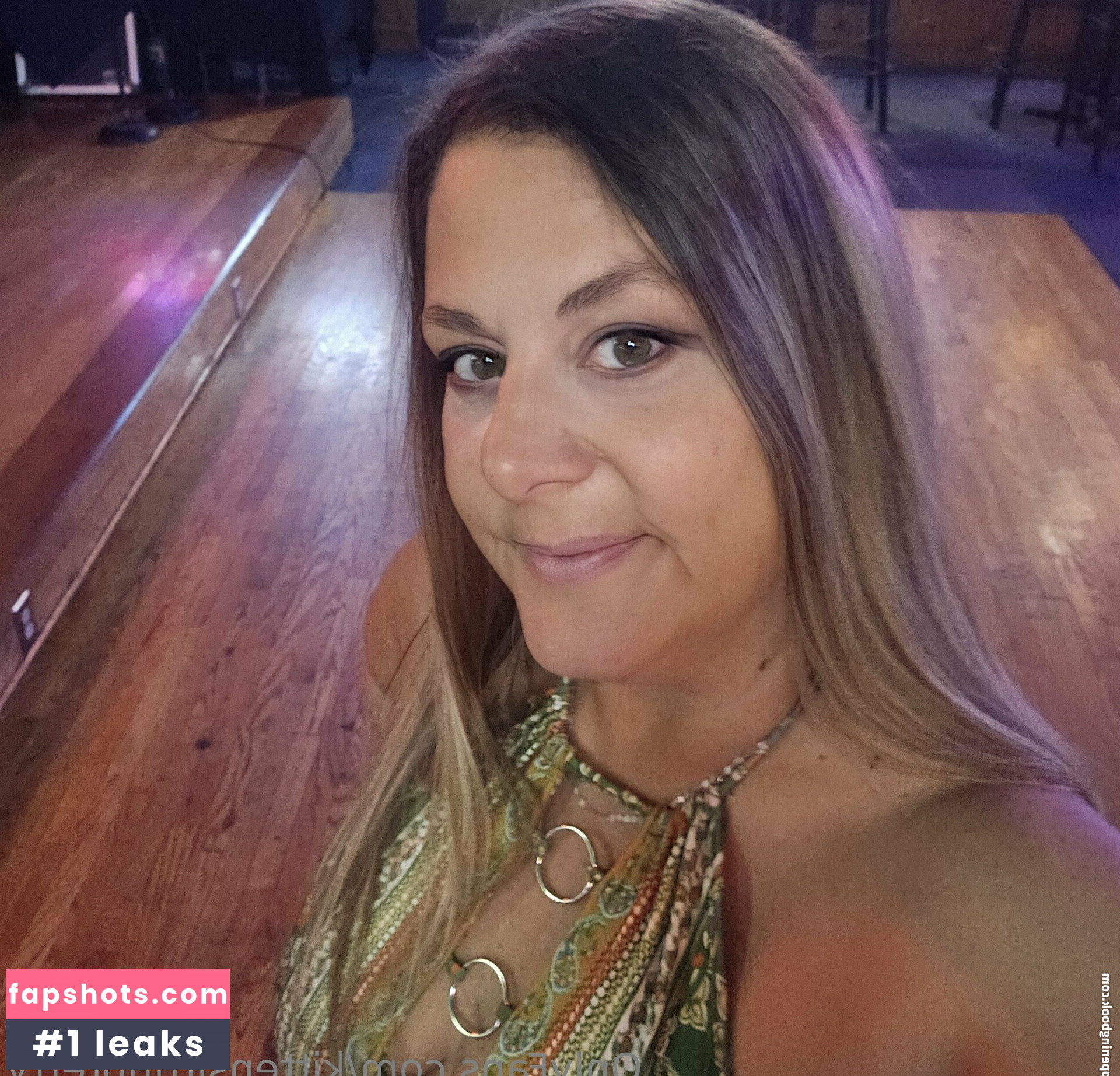 kittensittinpretty gallery photo #6