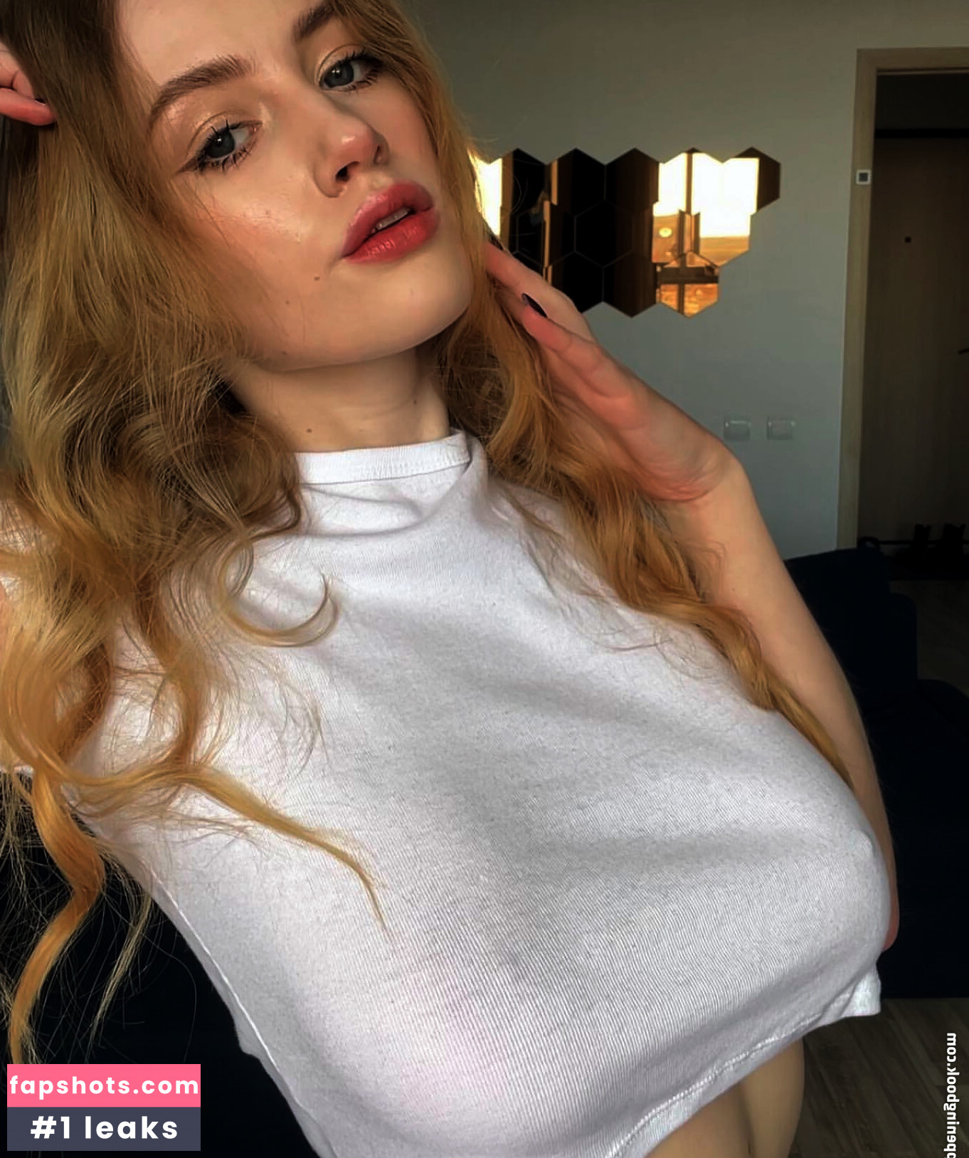 kittenyulia Nude Leaks OnlyFans Photos #2 - LeakJerk