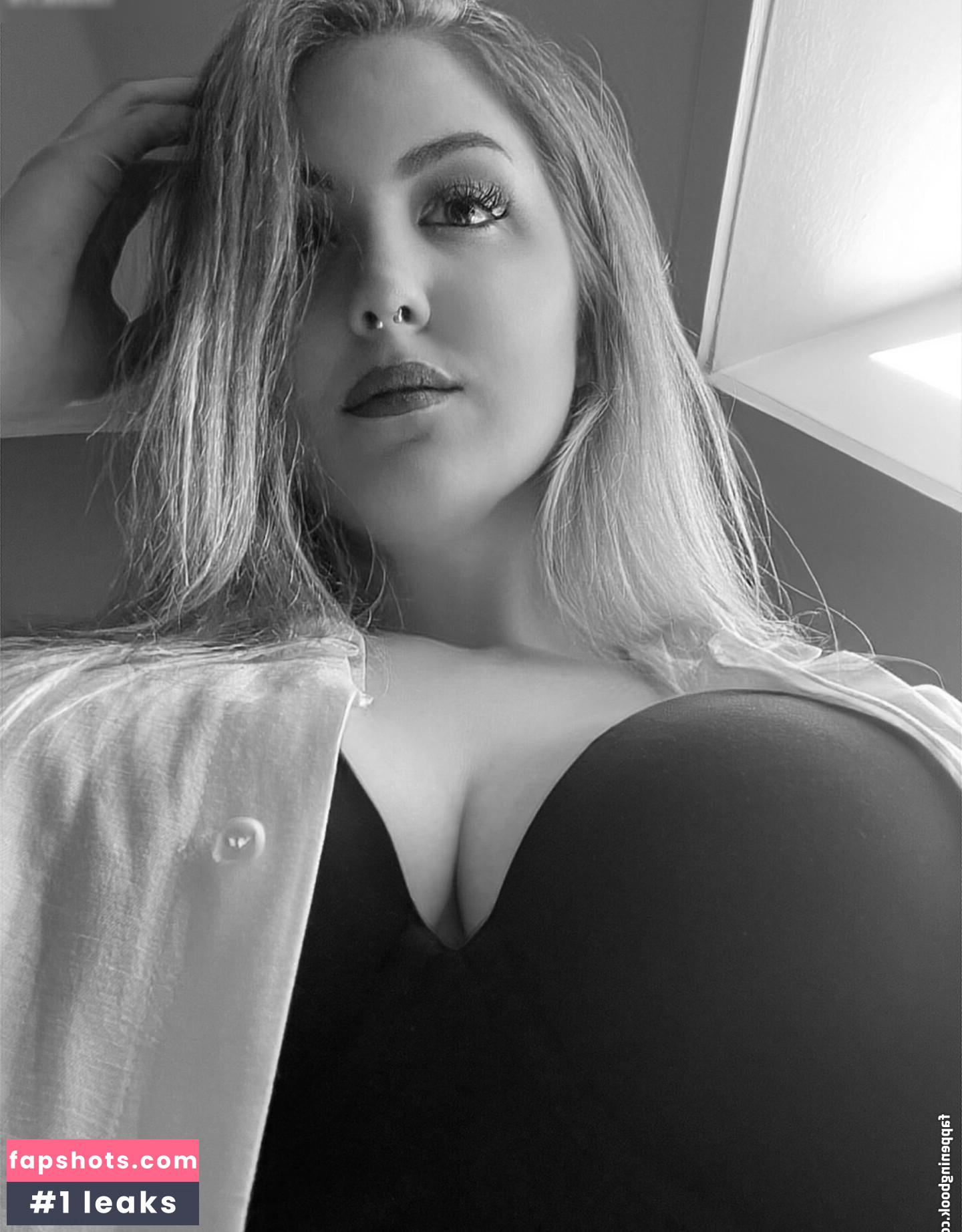 Kittey gallery photo #103