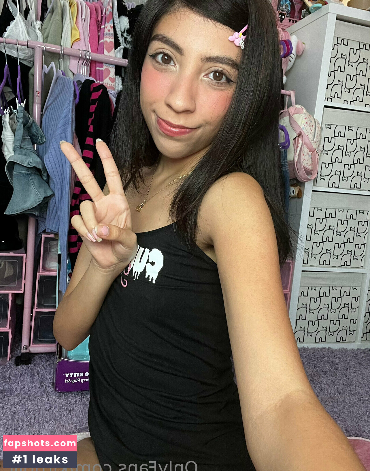 Kittiolic gallery photo #61