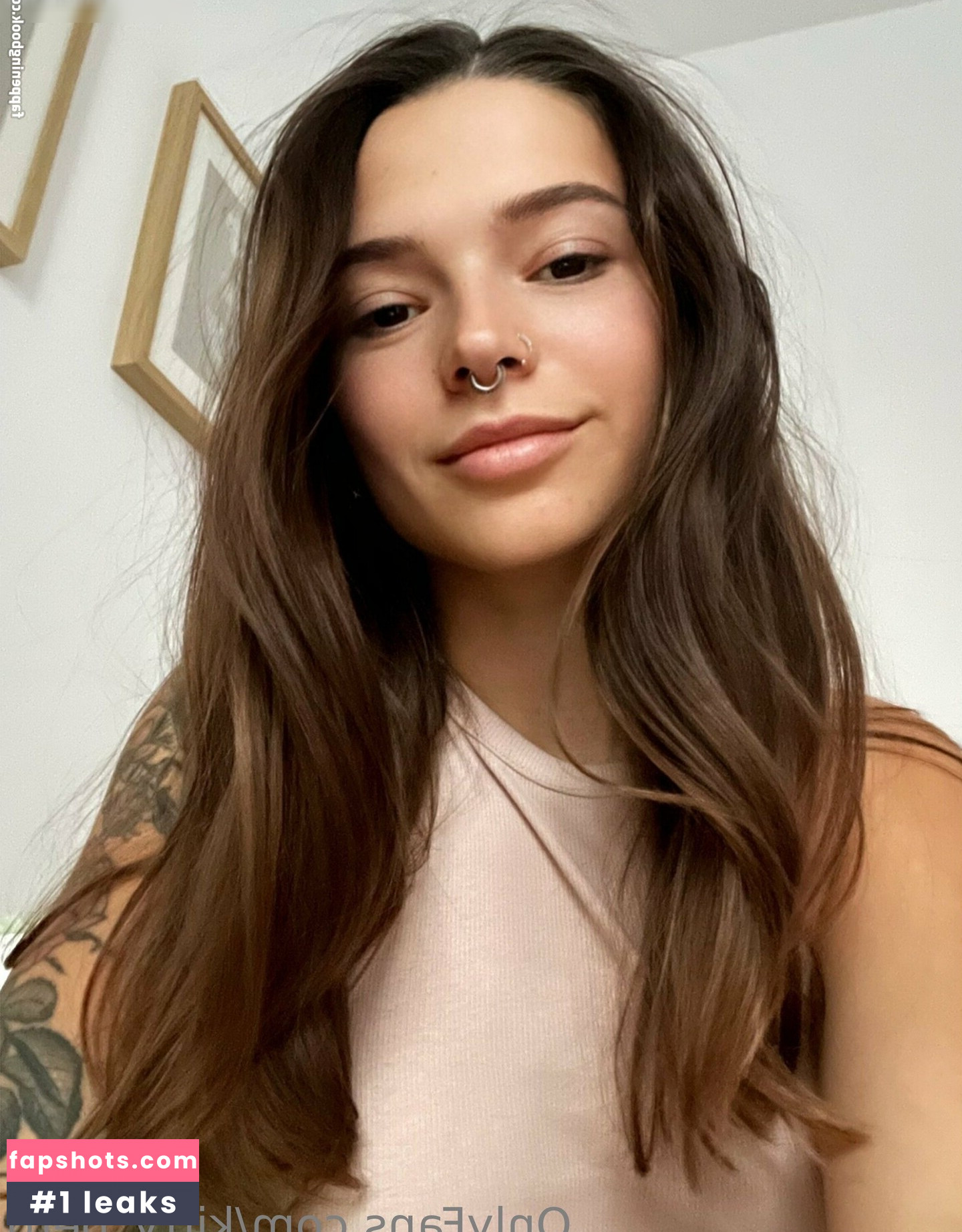 Kitty Berg gallery photo #11