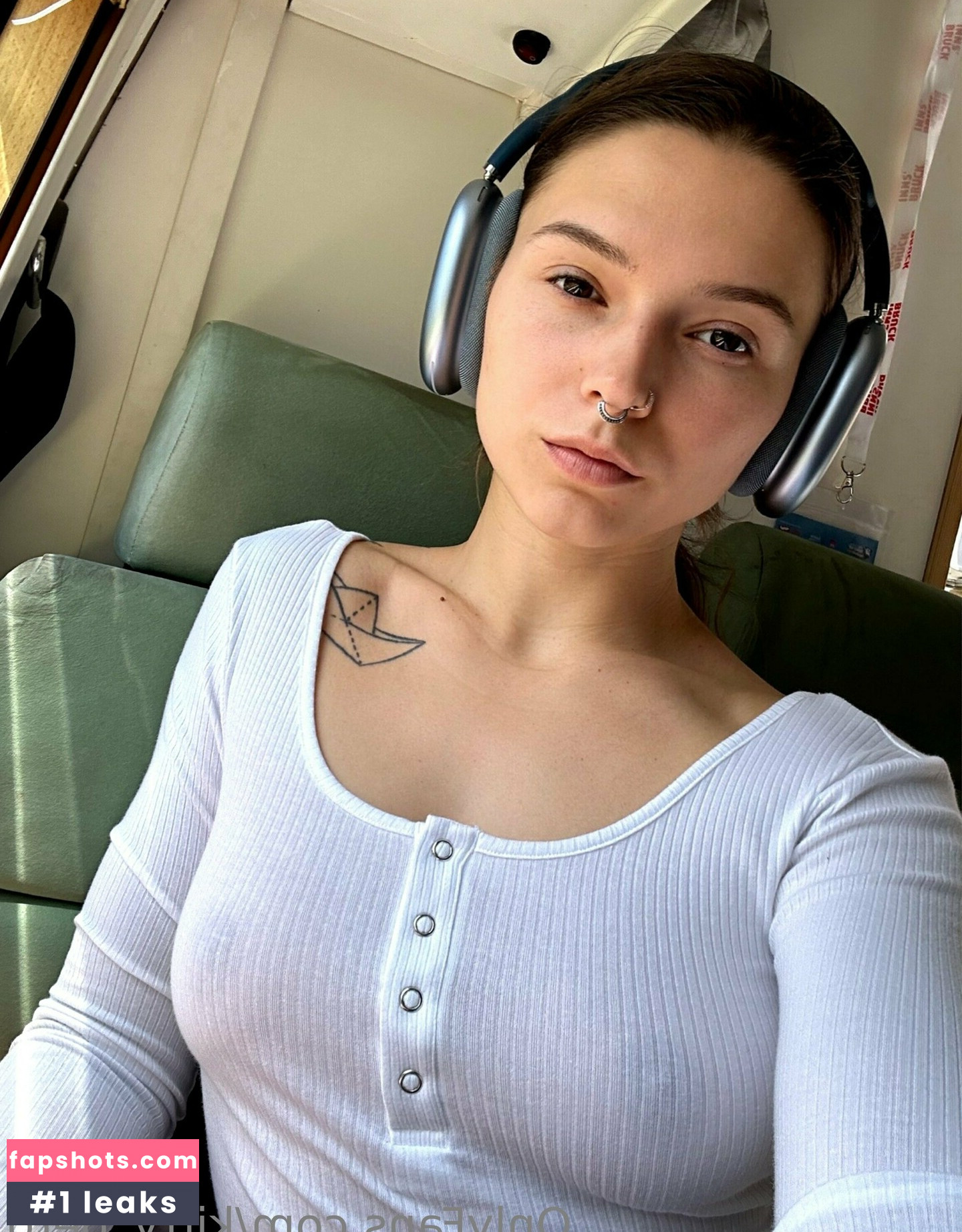 Kitty Berg gallery photo #95