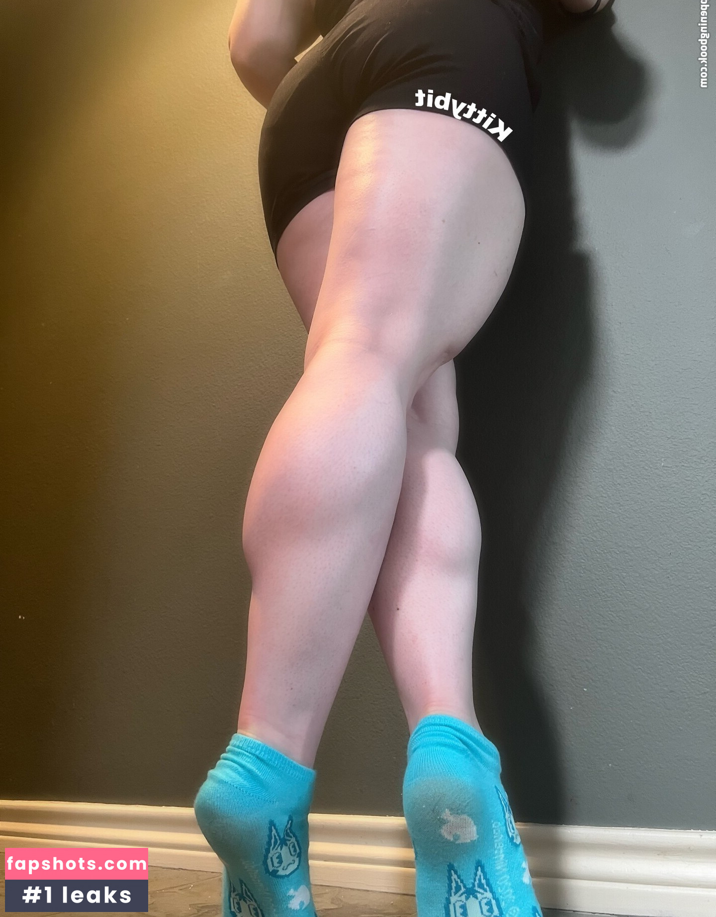 kitty_bit_games gallery photo #114