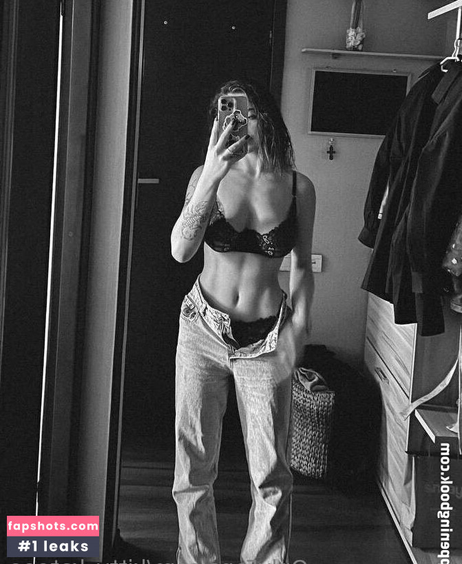 kitty_kateee gallery photo #18