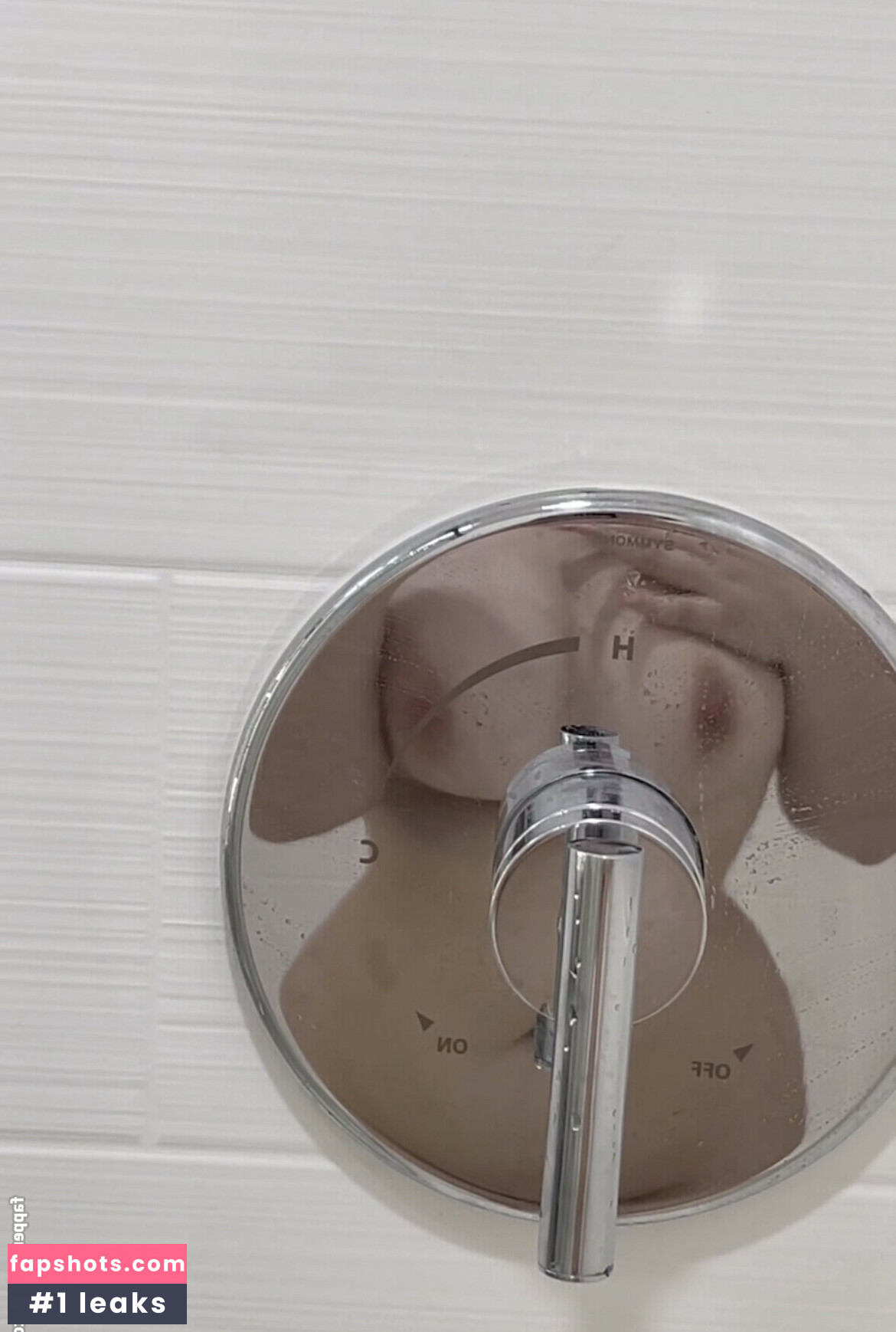 Kitty Kay nude babe gallery