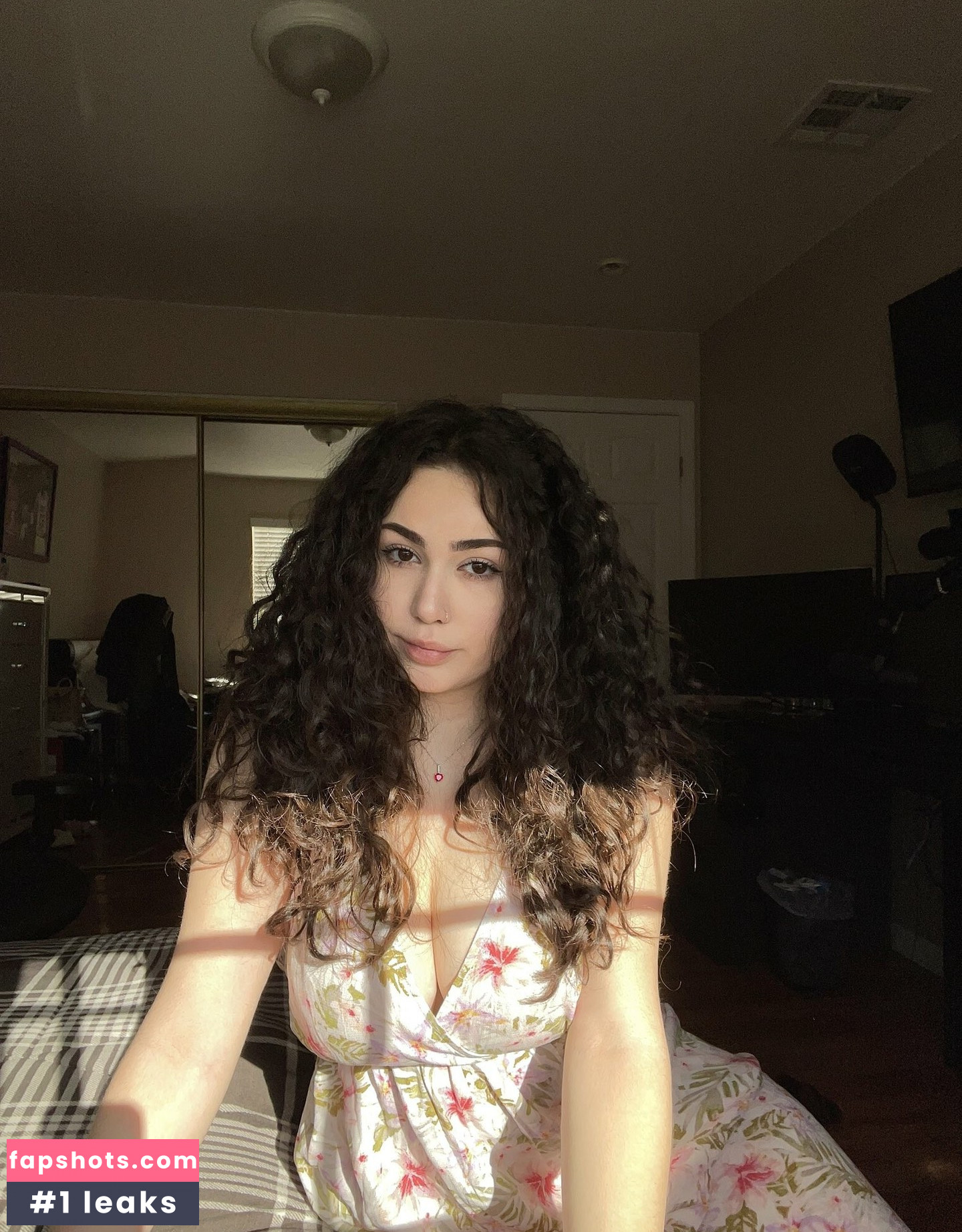 Kitty Kay gallery photo #5