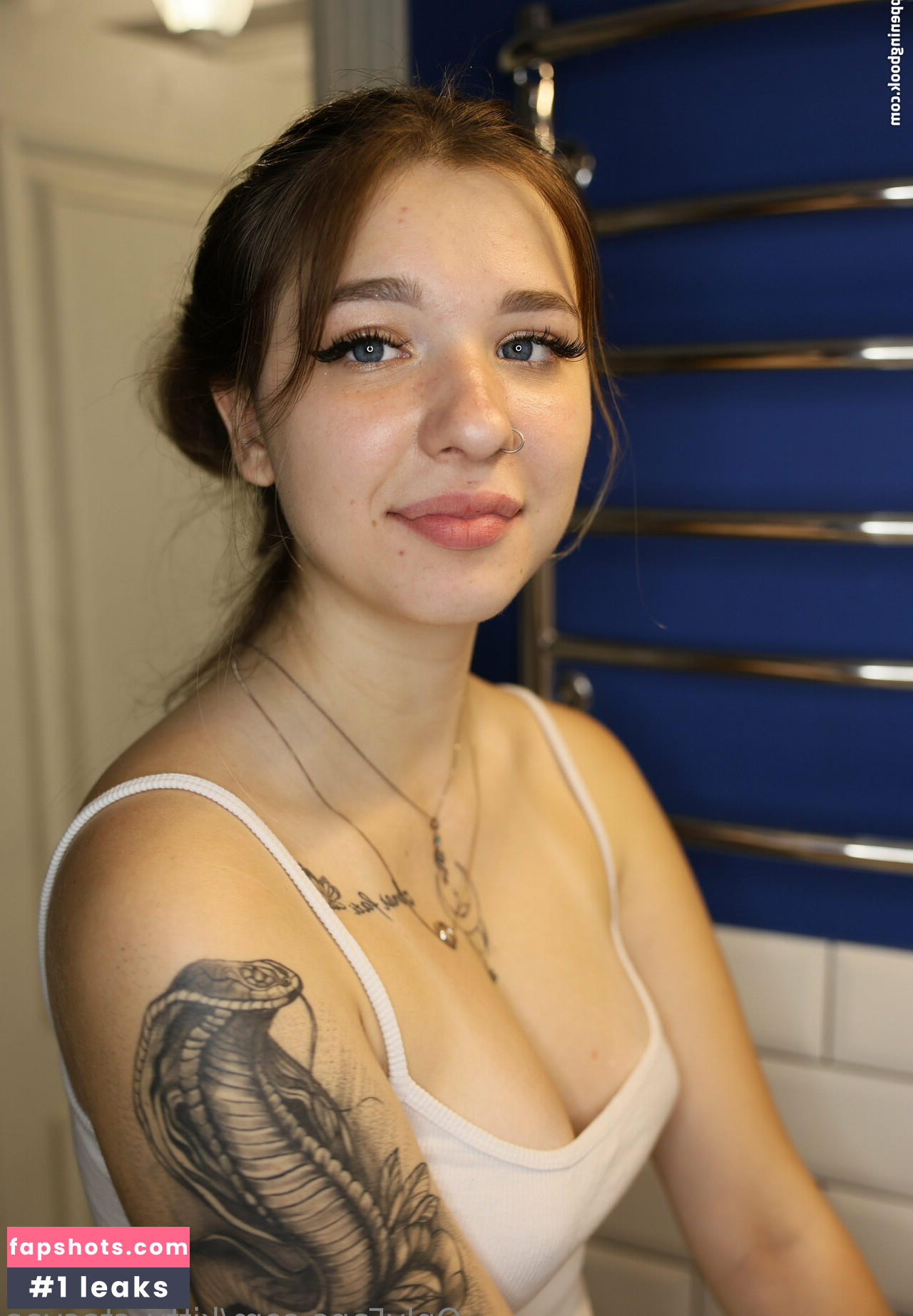 kitty_stasyaa gallery photo #55