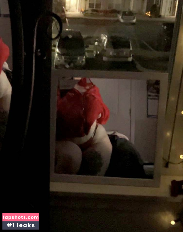 Kitty Titty gallery photo #7