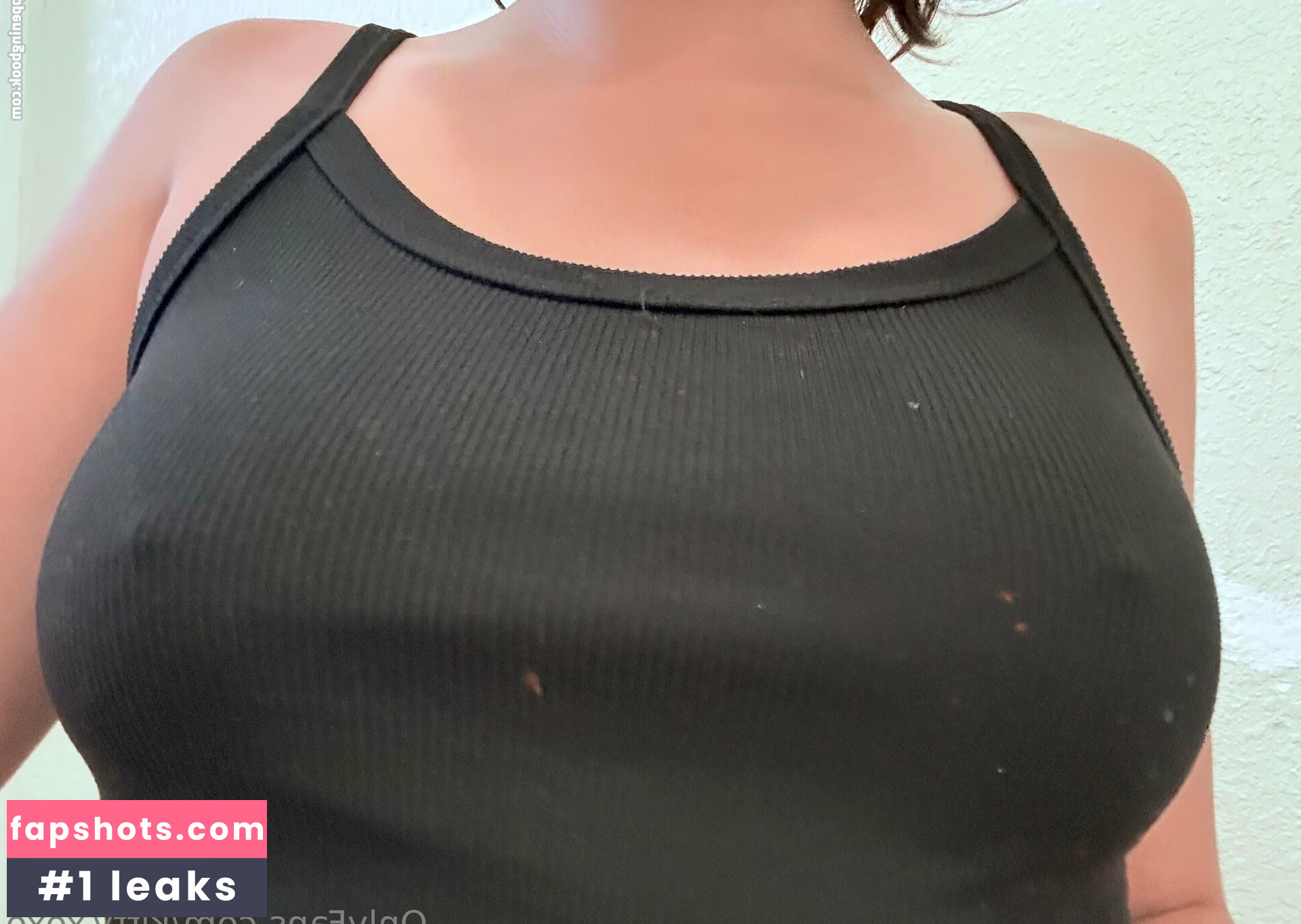 kitty.xoxo gallery photo #2