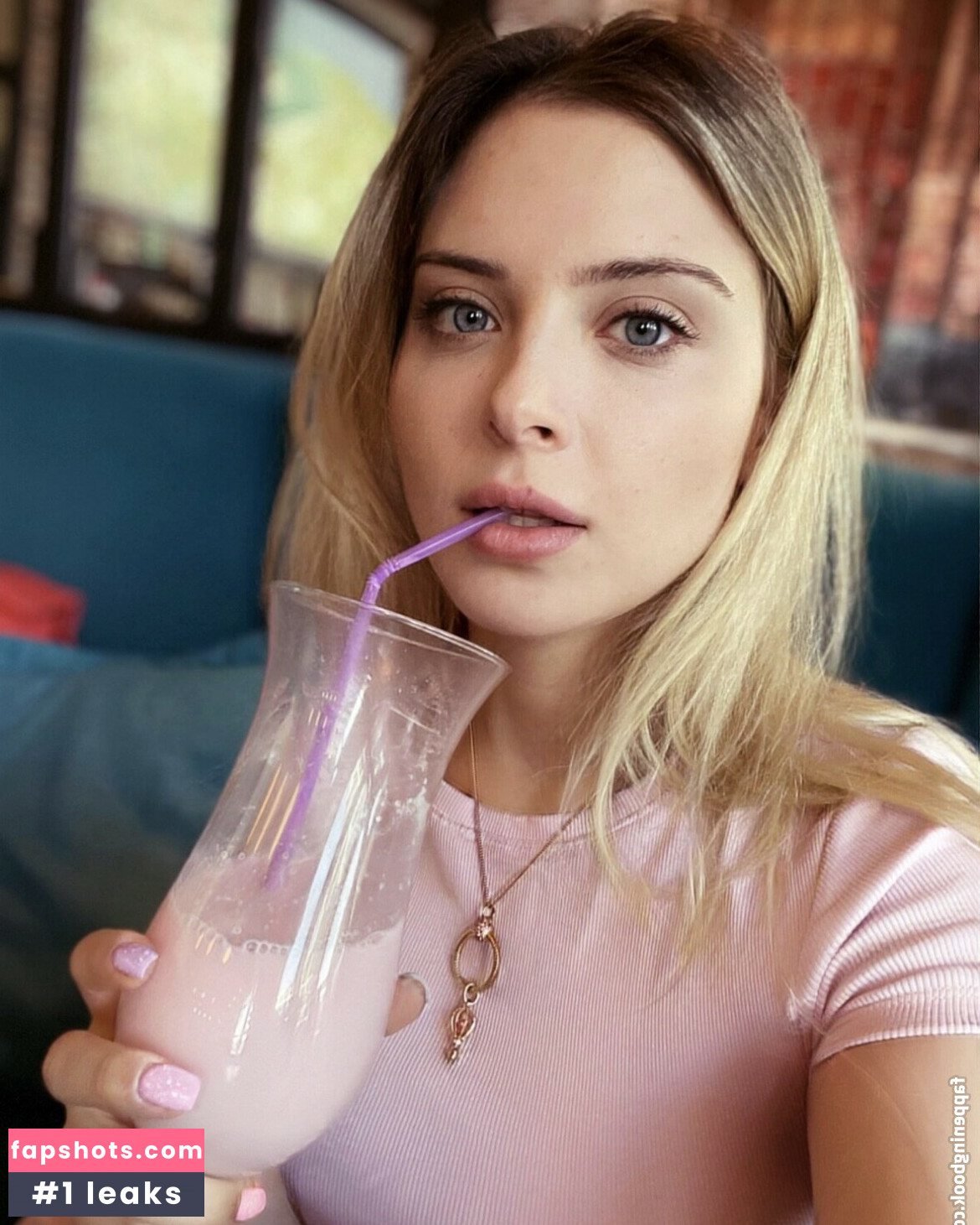 Kittycaitlin gallery photo #27