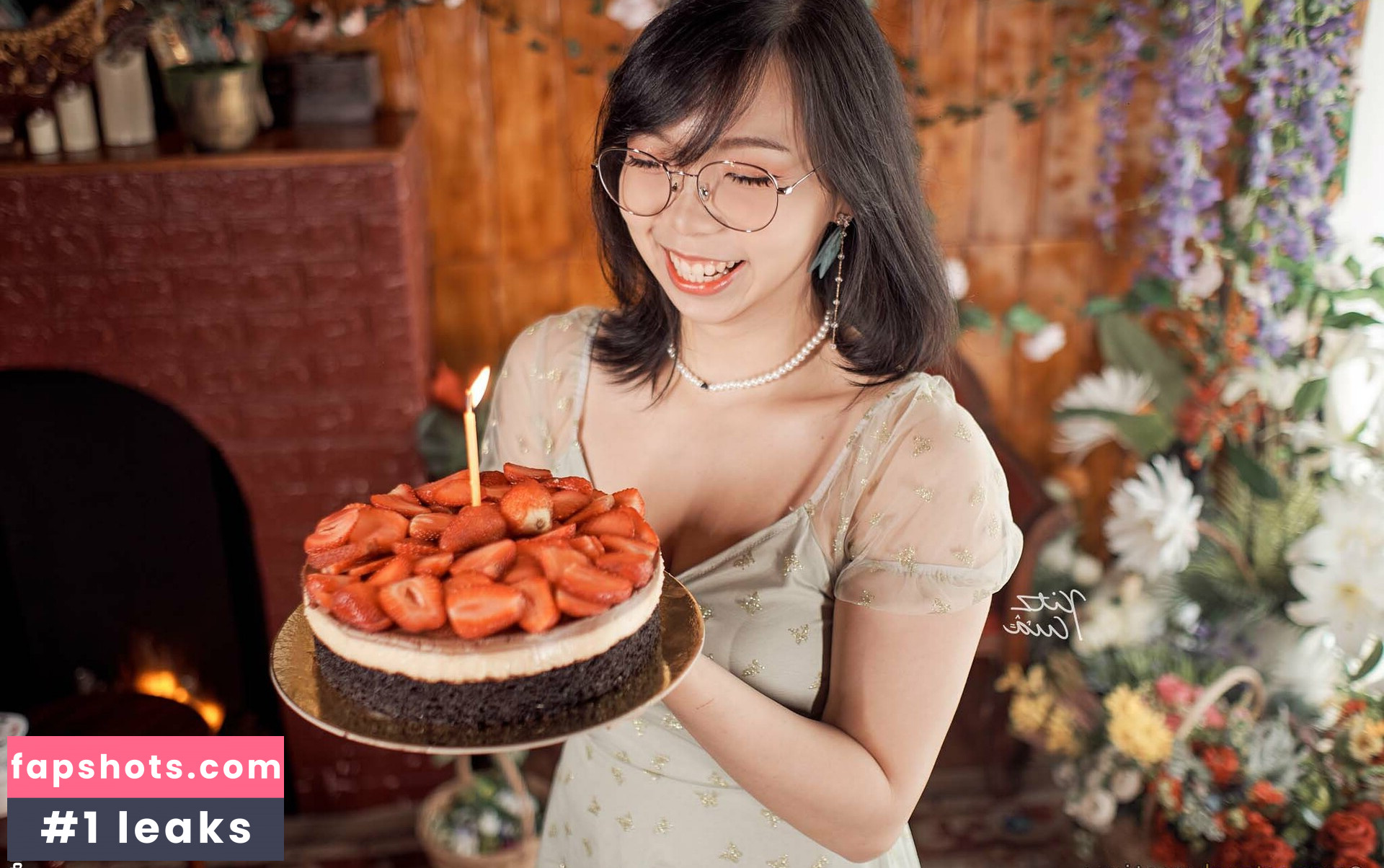 KitzCua gallery photo #127