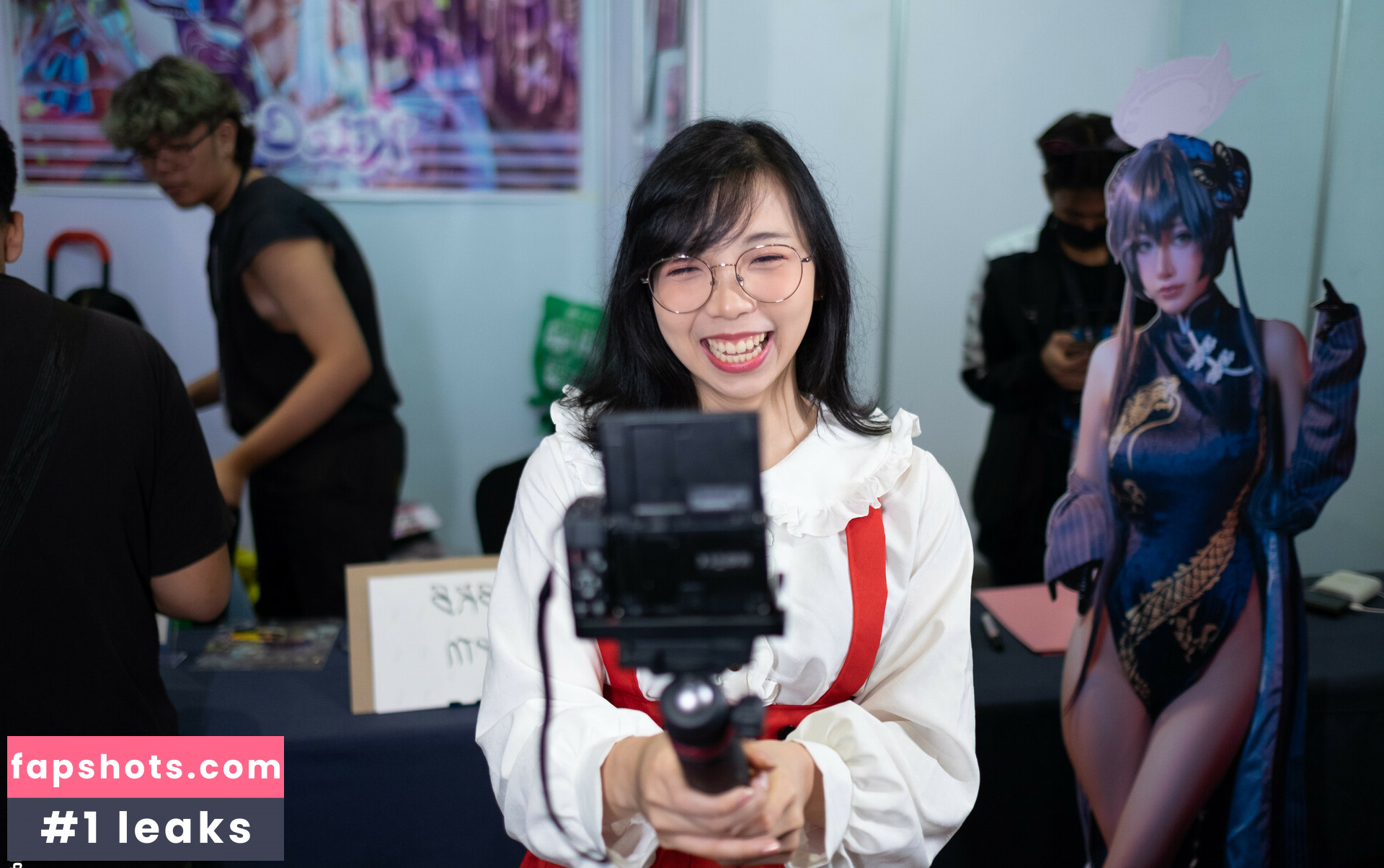 KitzCua gallery photo #50