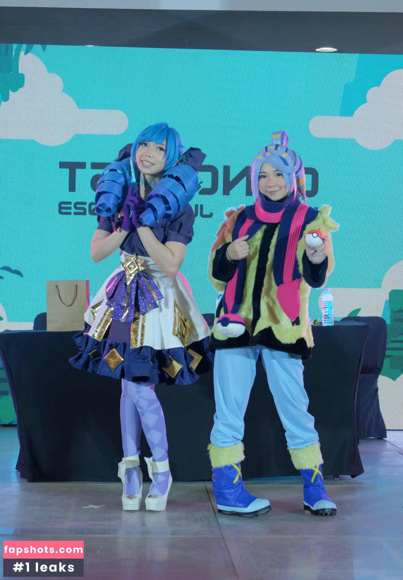 KitzCua gallery photo #59