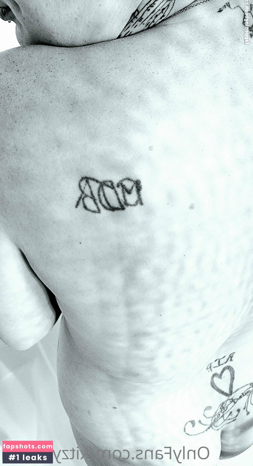 kitzyvixxen gallery photo #4