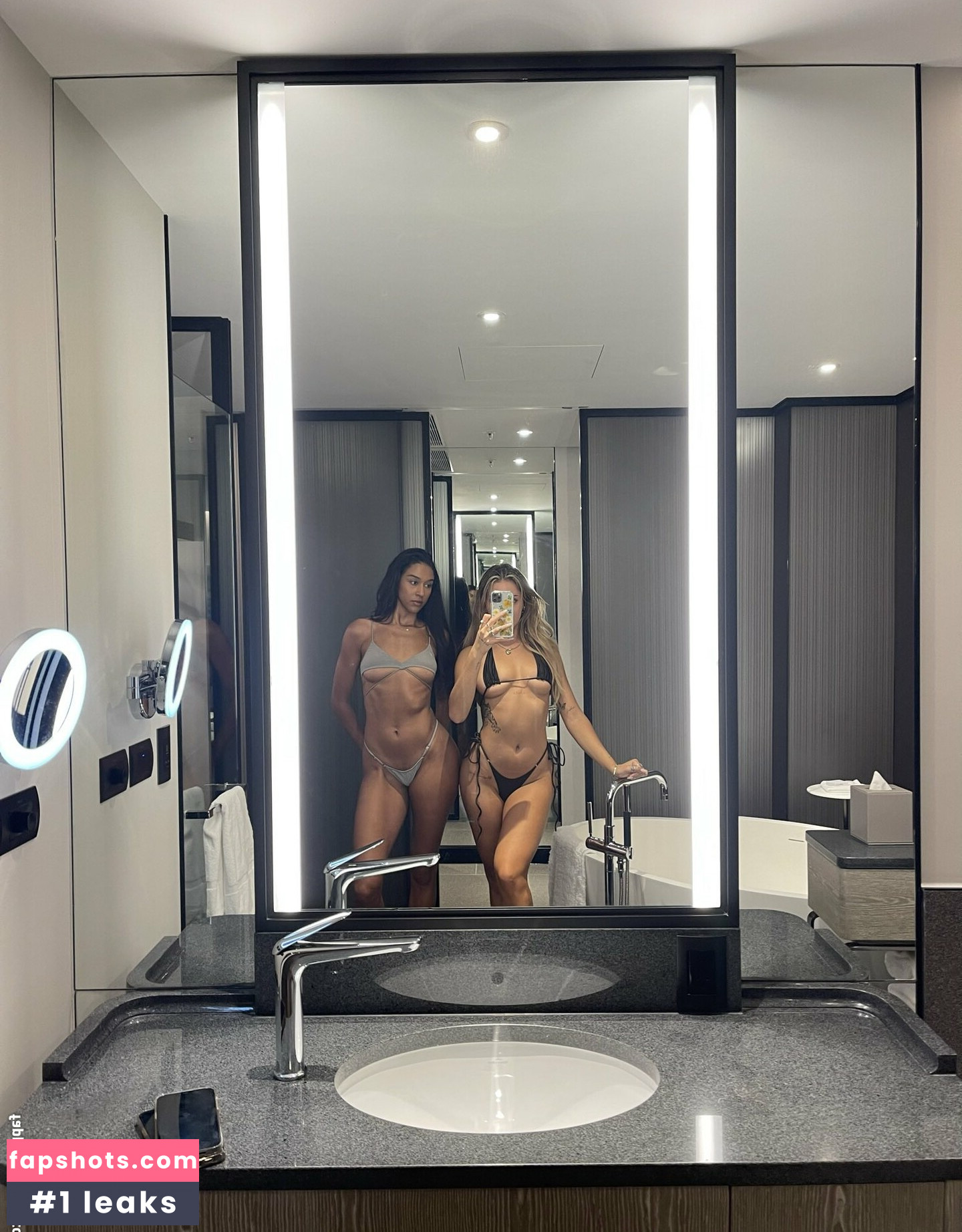 Kiwi Stunner Tasmyn Rose gallery photo #25