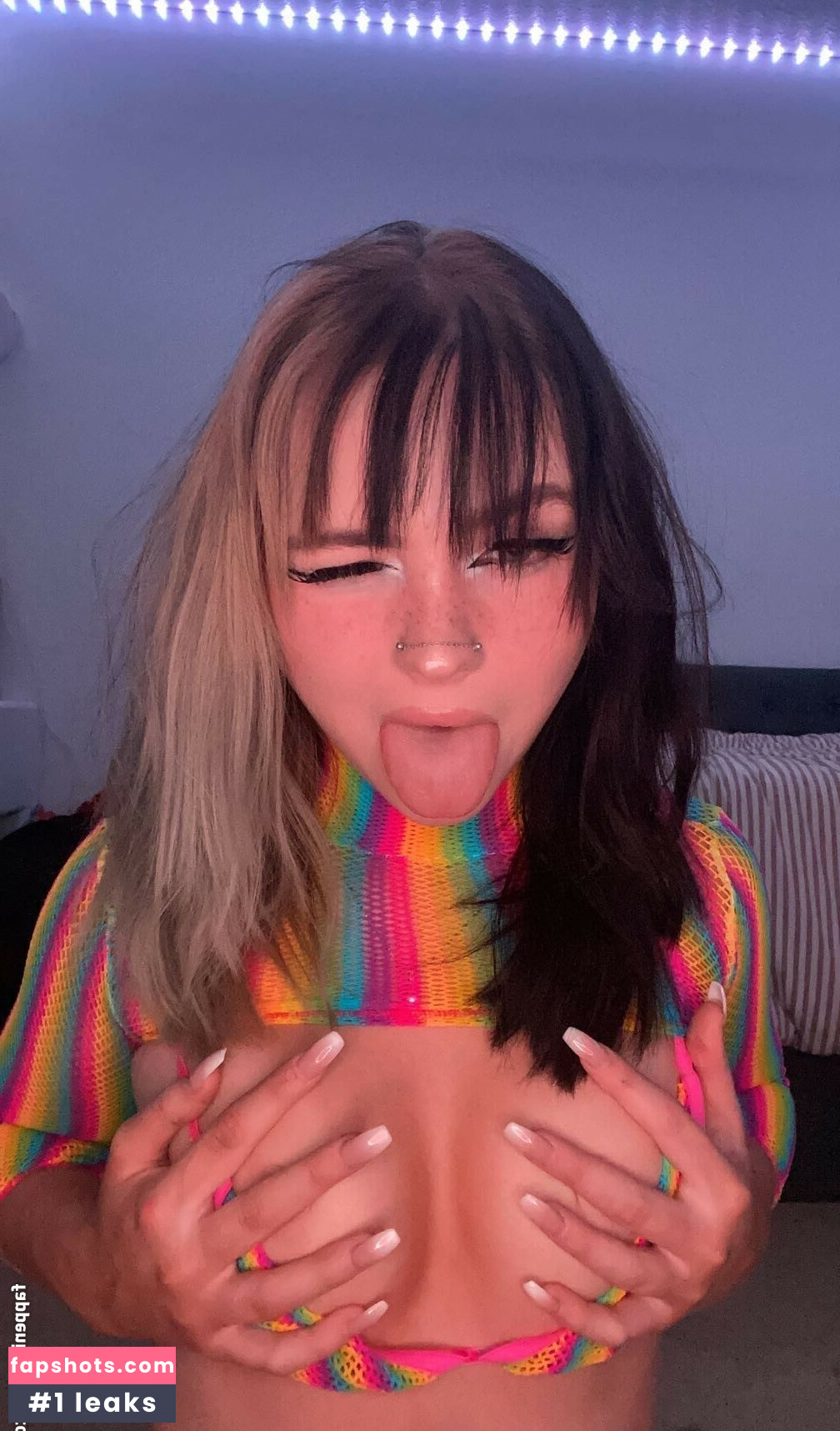 kiwikyy gallery photo #11