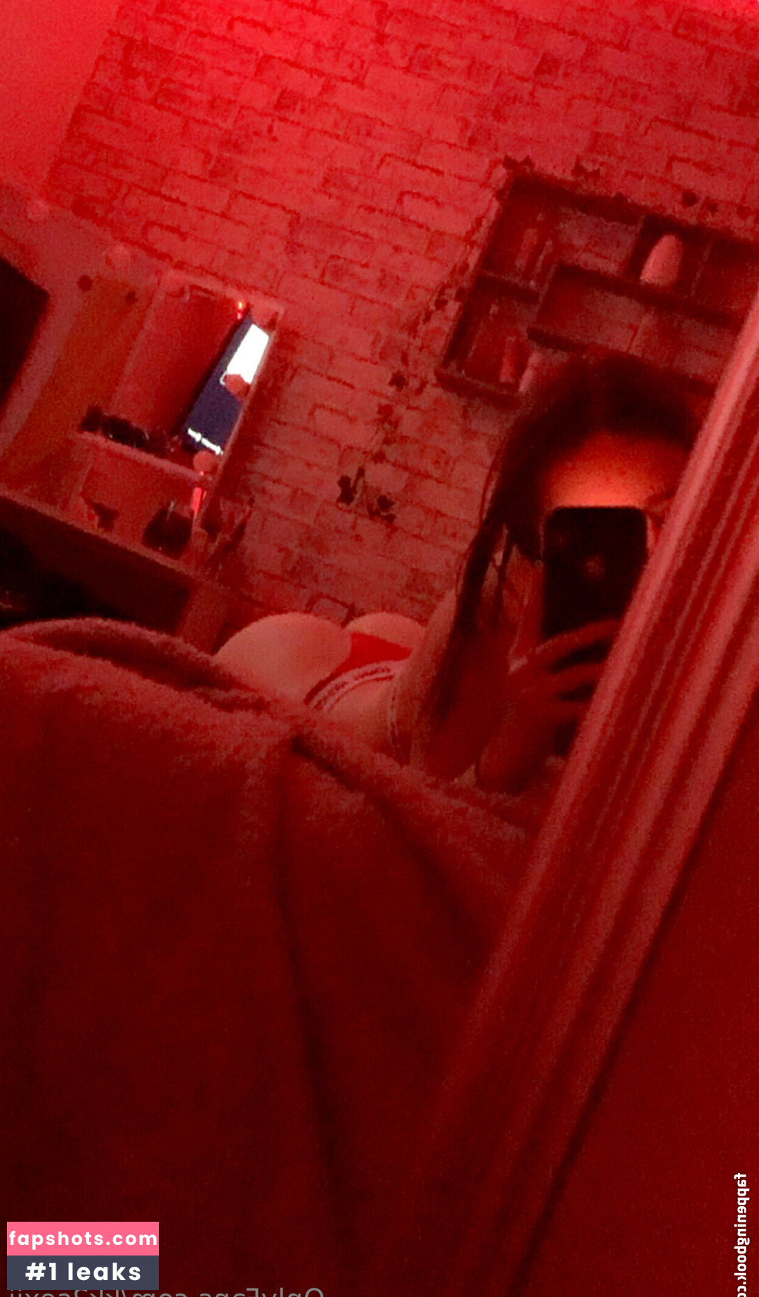 kk2sexii nude babe gallery