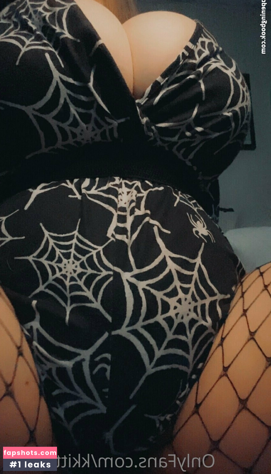 kkitten416 gallery photo #2