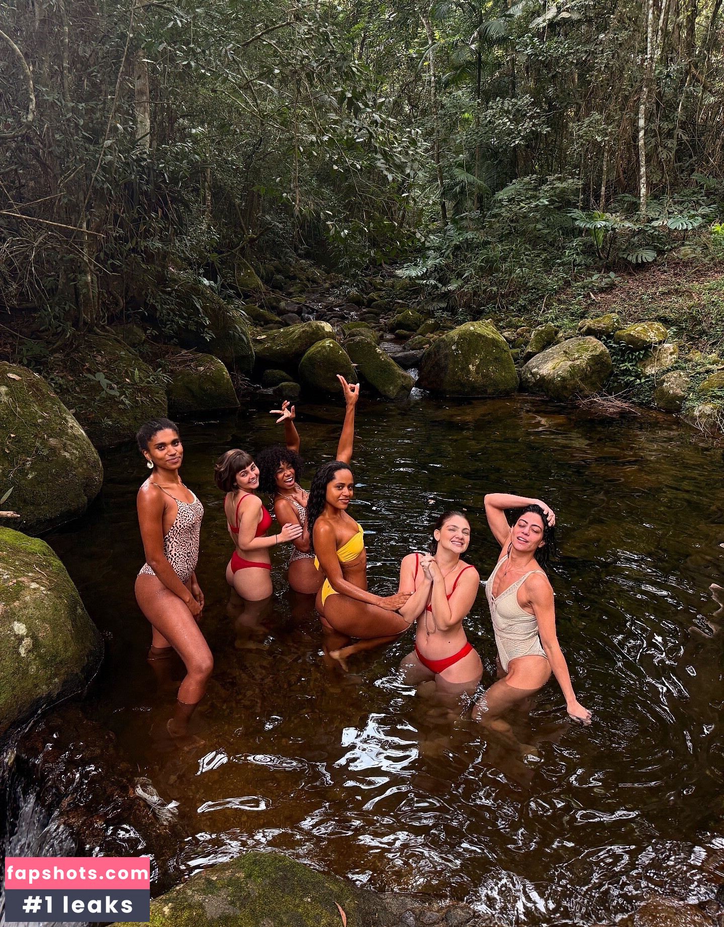 Klara Castanho Nude Leaks OnlyFans Photos #13 - LeakJerk