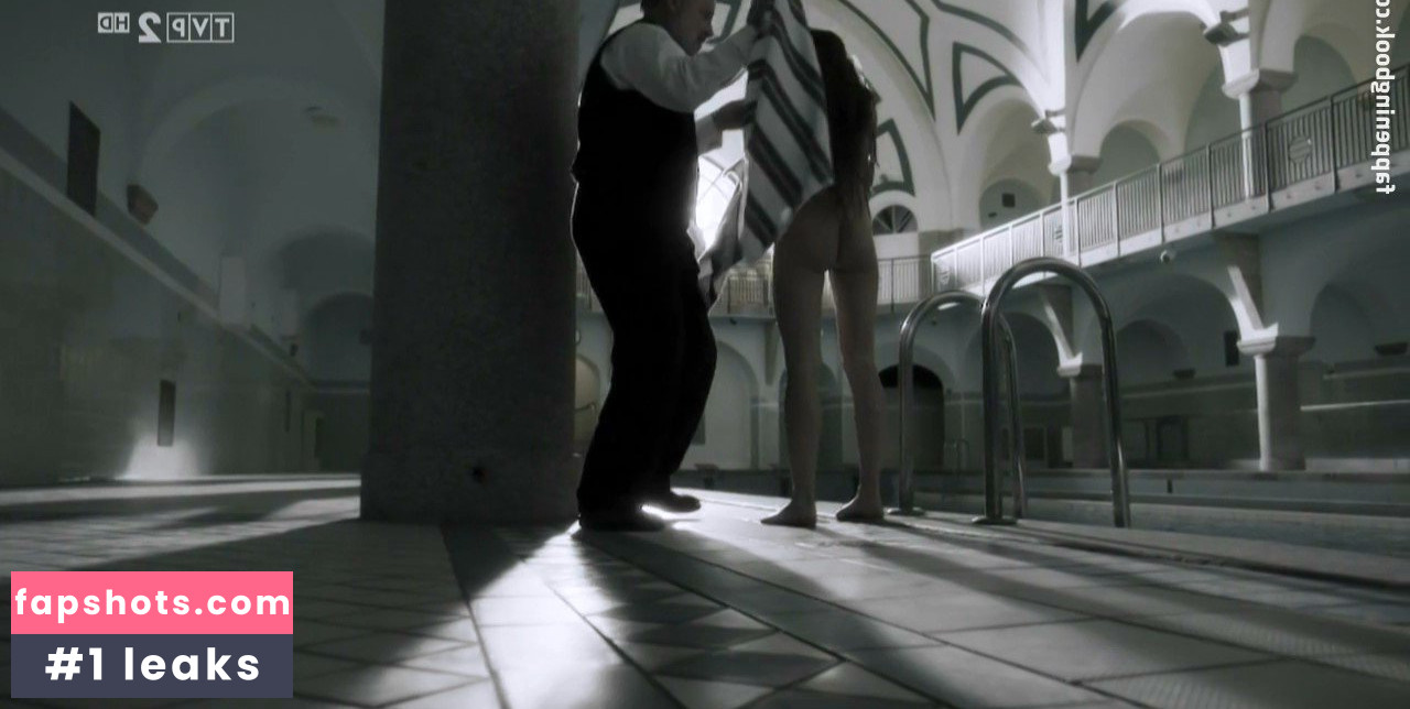 Klaudia Waszak nude babe gallery