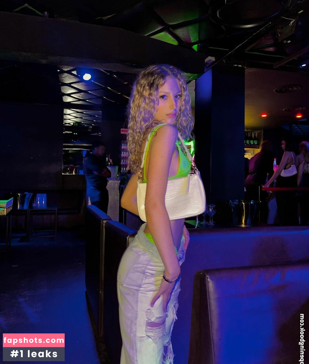 Klea Brahimi Nude Leaks OnlyFans Photos #19 - LeakJerk