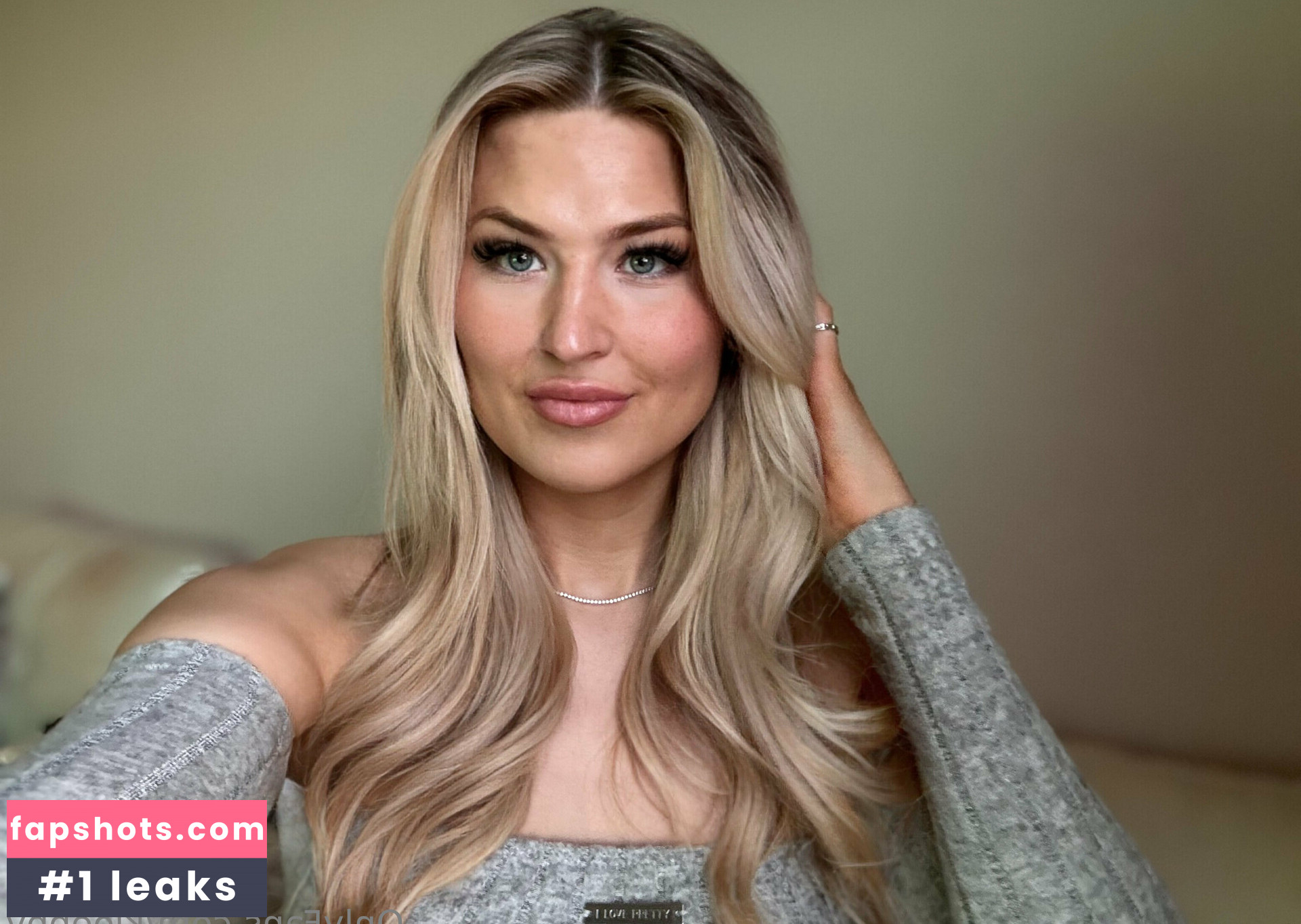 kloebby gallery photo #3