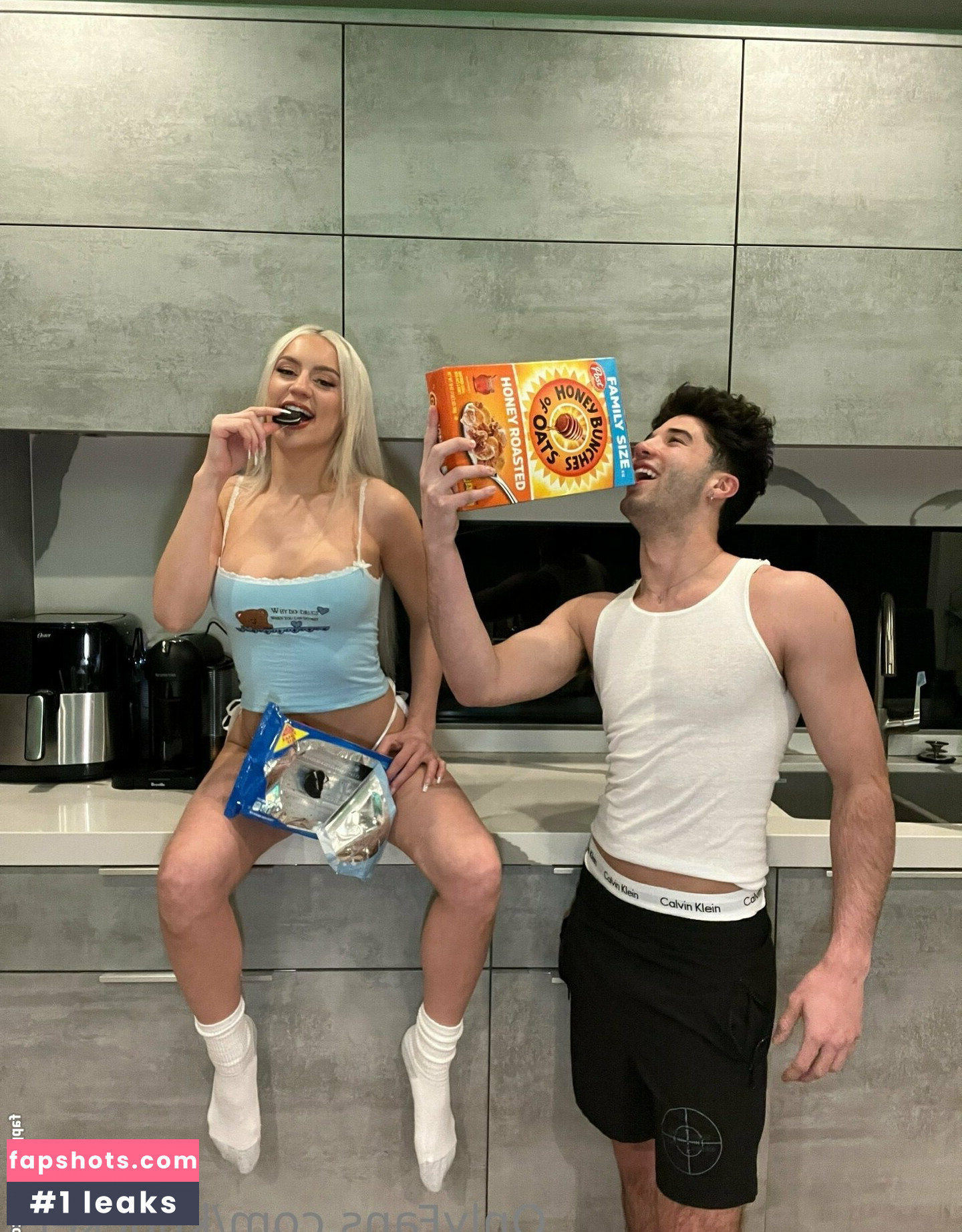 knockers gallery photo #20