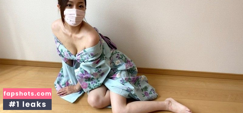 kobayome_glovesreview Nude Leaks OnlyFans Photos #6 - Fapshots