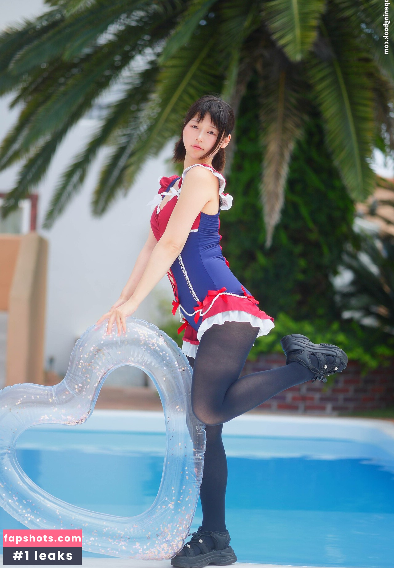 Kogane Akino gallery photo #23