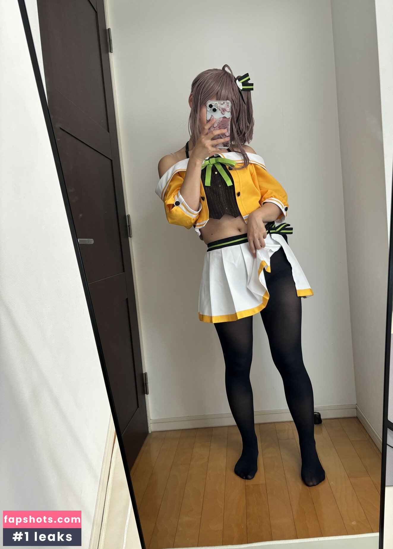 Kogane Akino gallery photo #46