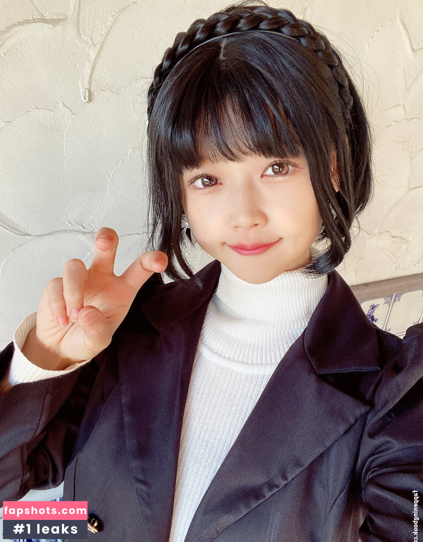 Kogane Akino gallery photo #72