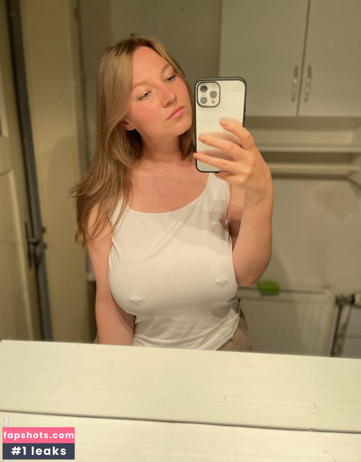 Koliska Vitru gallery photo #7