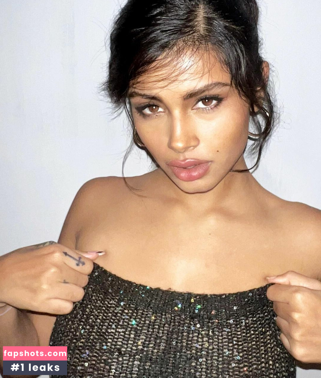 Komal Khosla Nude Leaks OnlyFans Photos #29 - LeakJerk