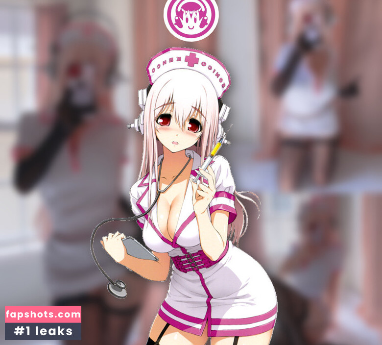 komocos nude babe gallery